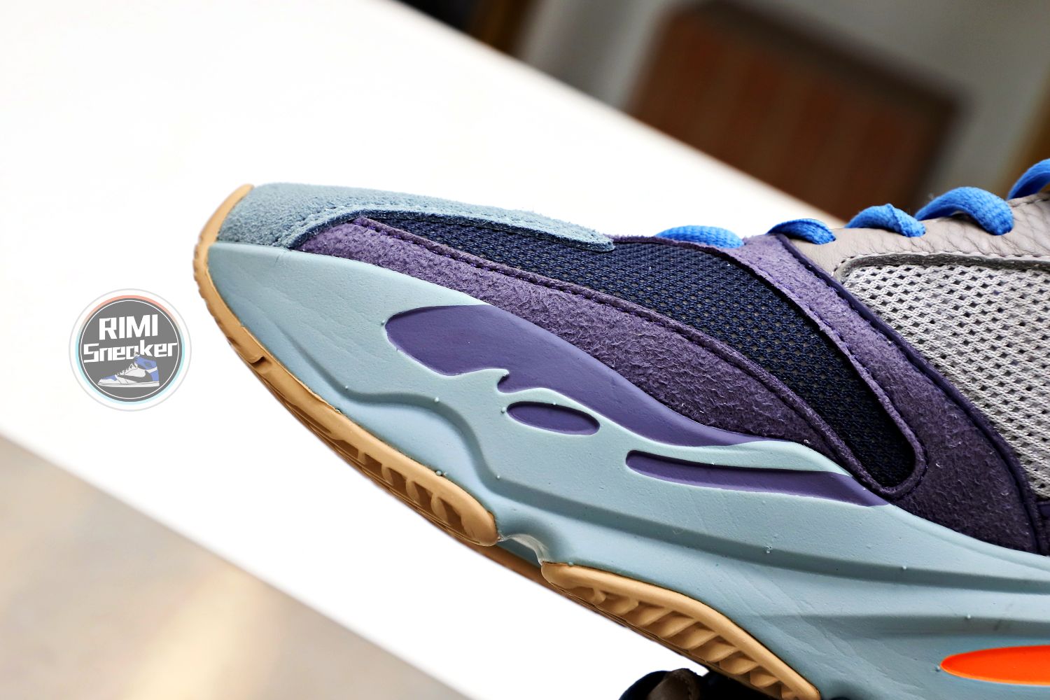 YEEZY BOOST 700 'CARBON BLUE'