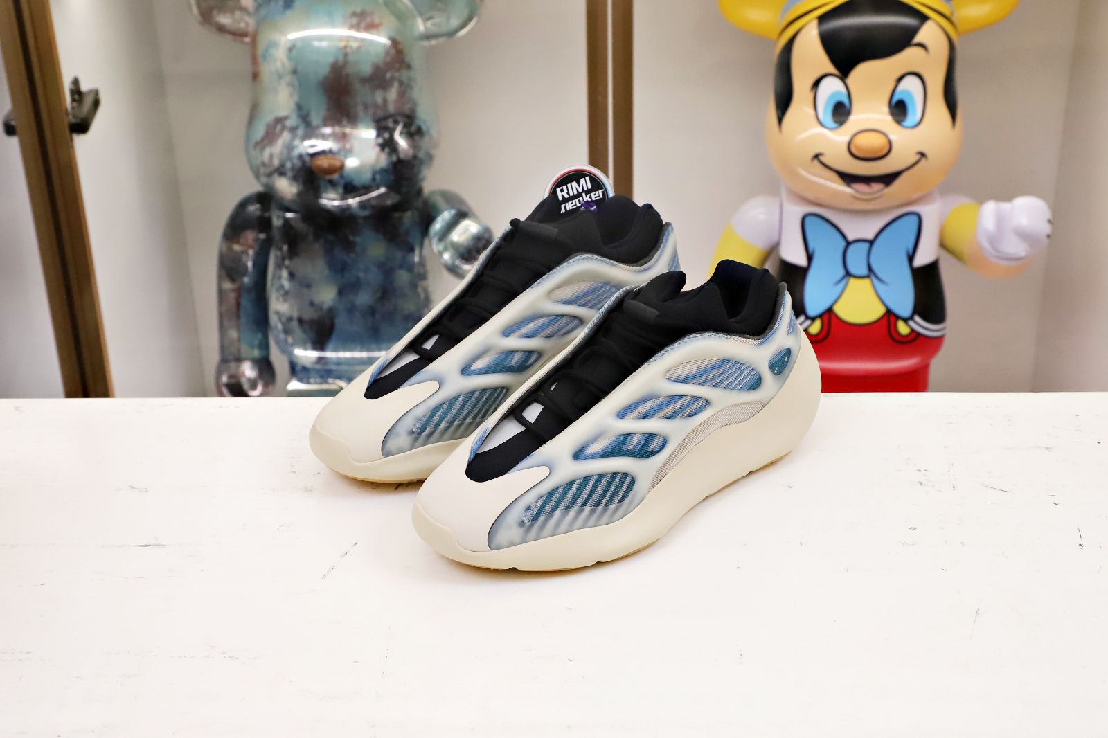 YEEZY 700 V3 'KYANITE'