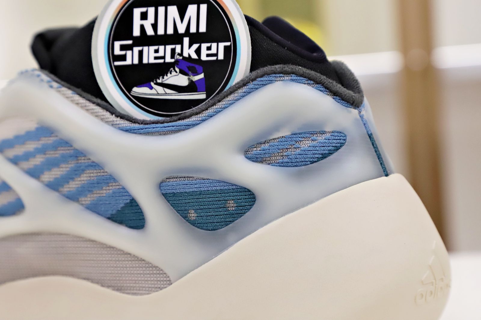 YEEZY 700 V3 'KYANITE'