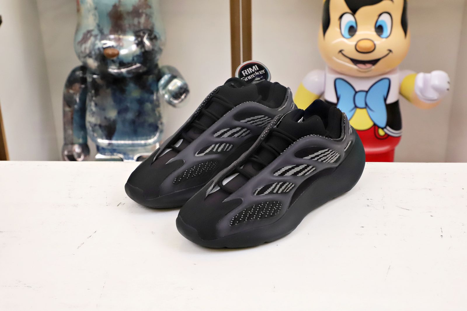 YEEZY 700 V3 'ALVAH'