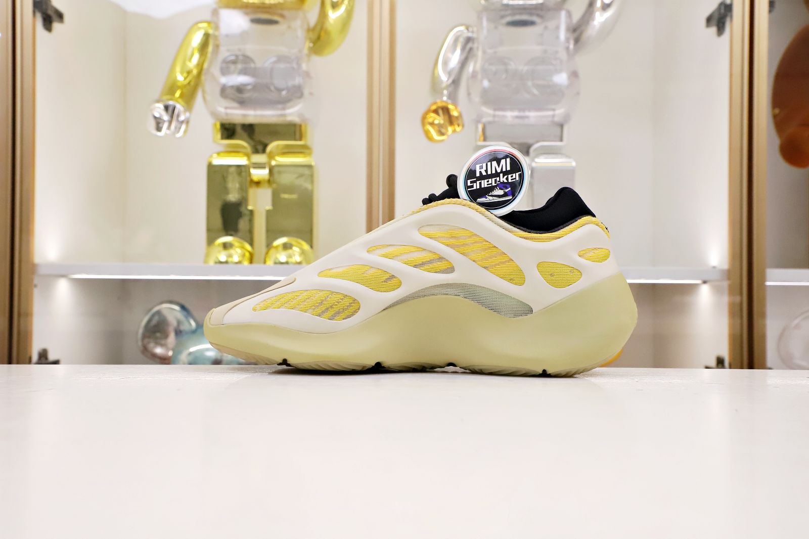 YEEZY 700 V3 'SAFFLOWER'