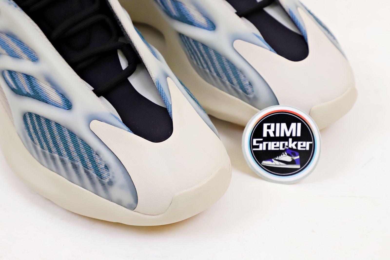 YEEZY 700 V3 'KYANITE'