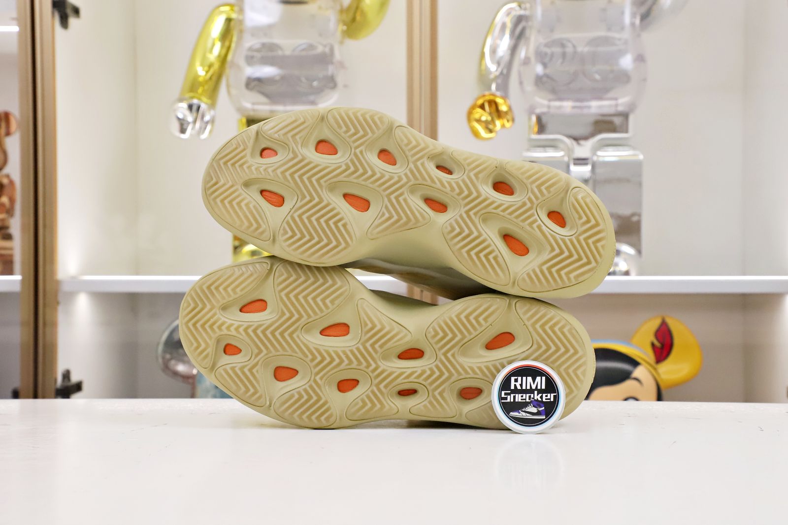 YEEZY 700 V3 'SAFFLOWER'