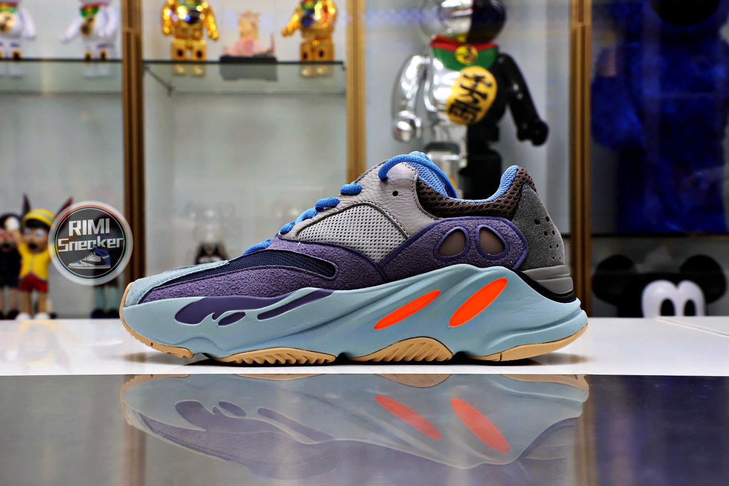 YEEZY BOOST 700 'CARBON BLUE'