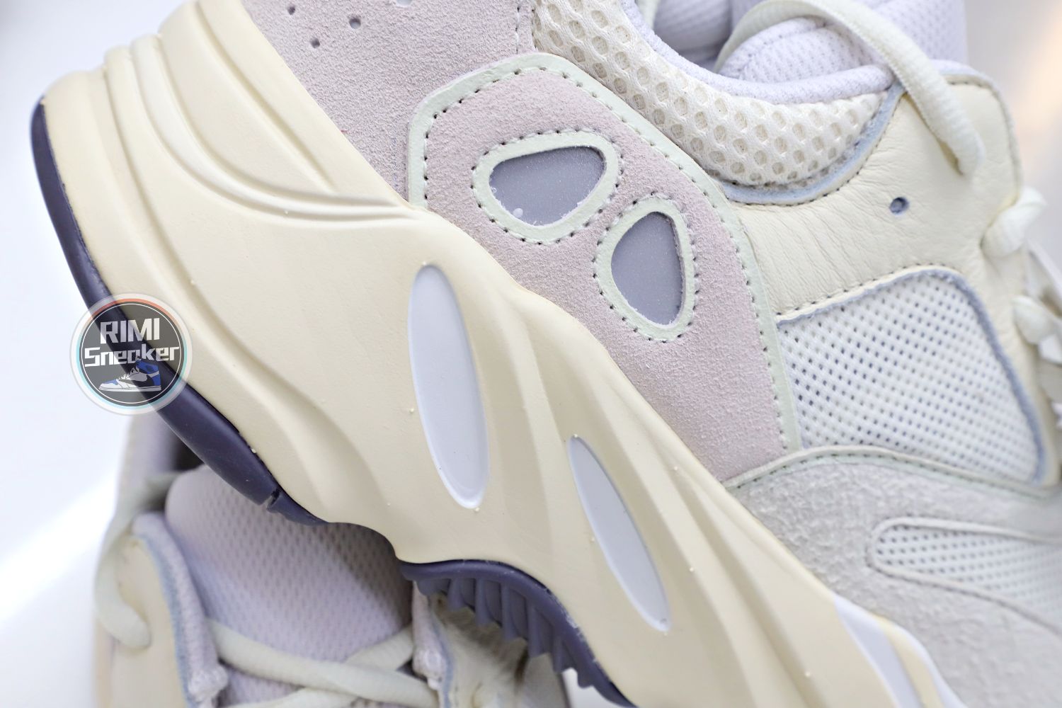 YEEZY BOOST 700 'ANALOG'
