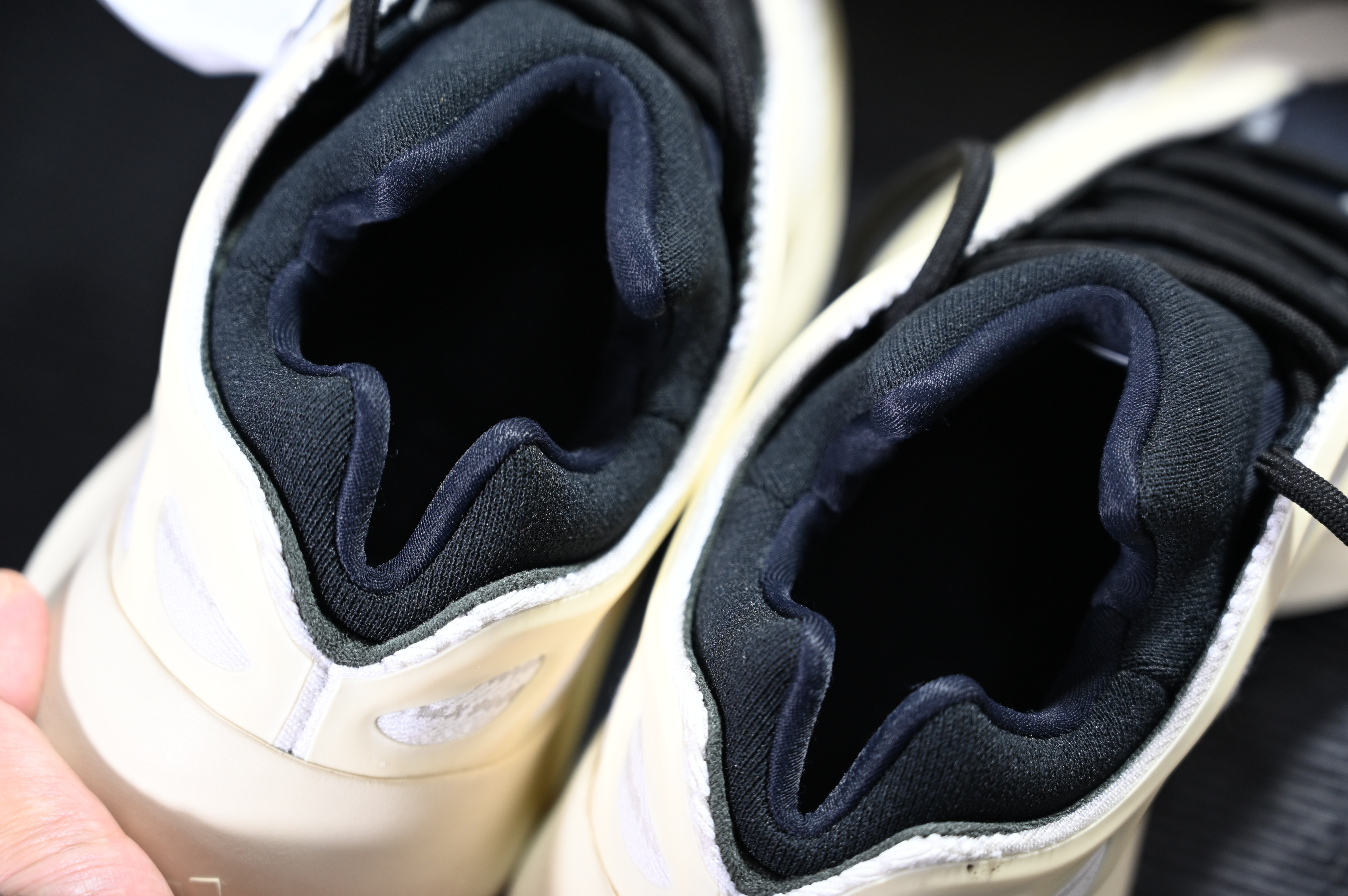 YEEZY 700 V3 'AZAEL'