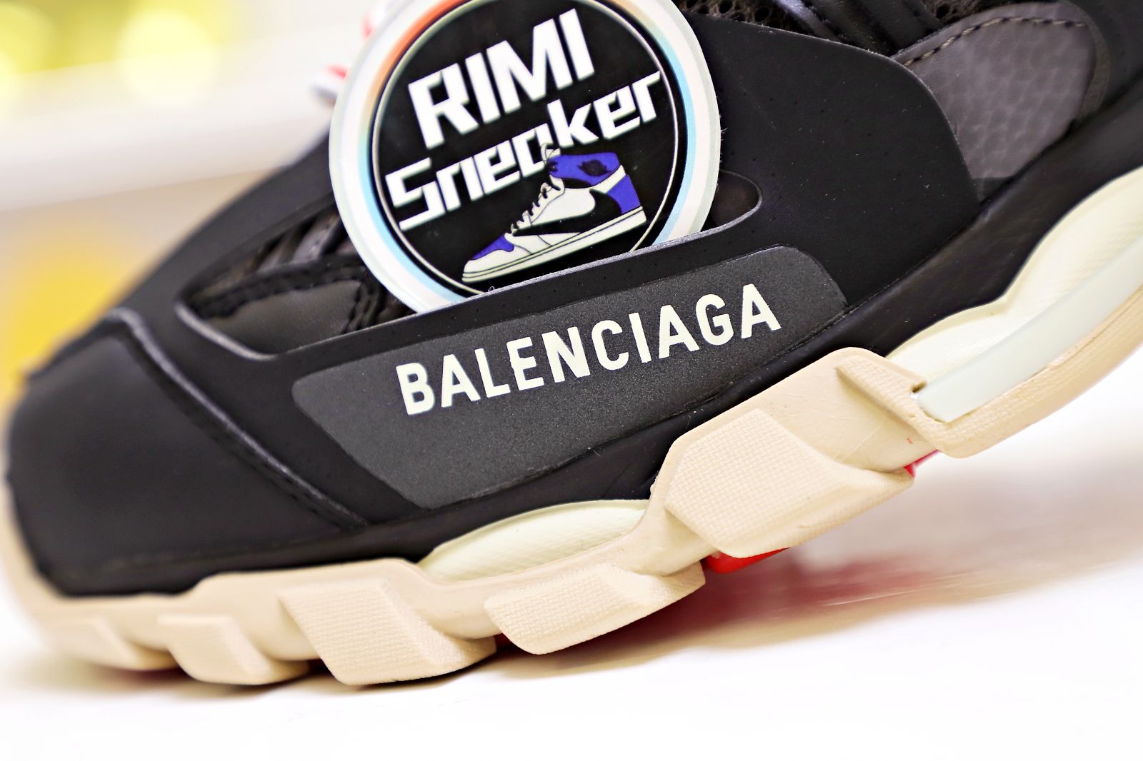 Balenciaga TRACK TRAINER  (Without LED)