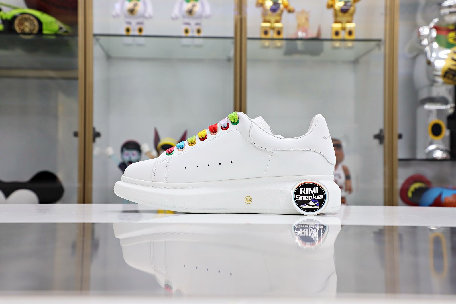 Alexander McQueen caidai