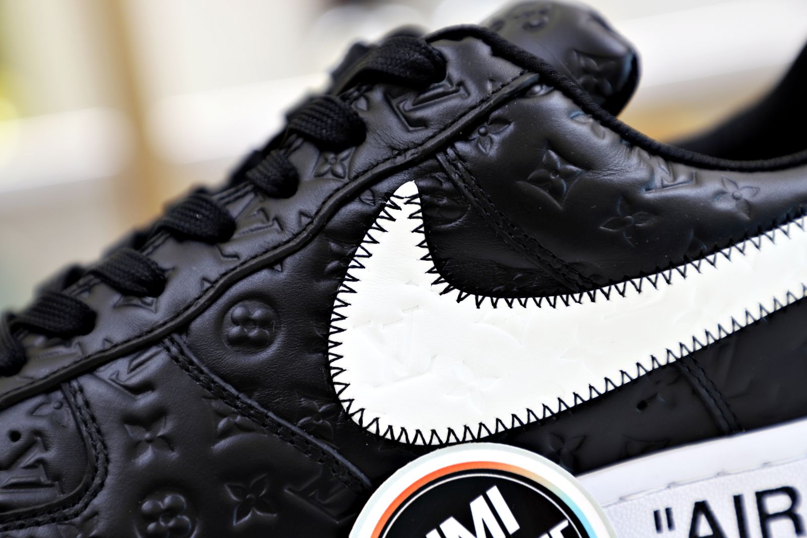 Louis Vuitton Nike Air Force1 Low S18R