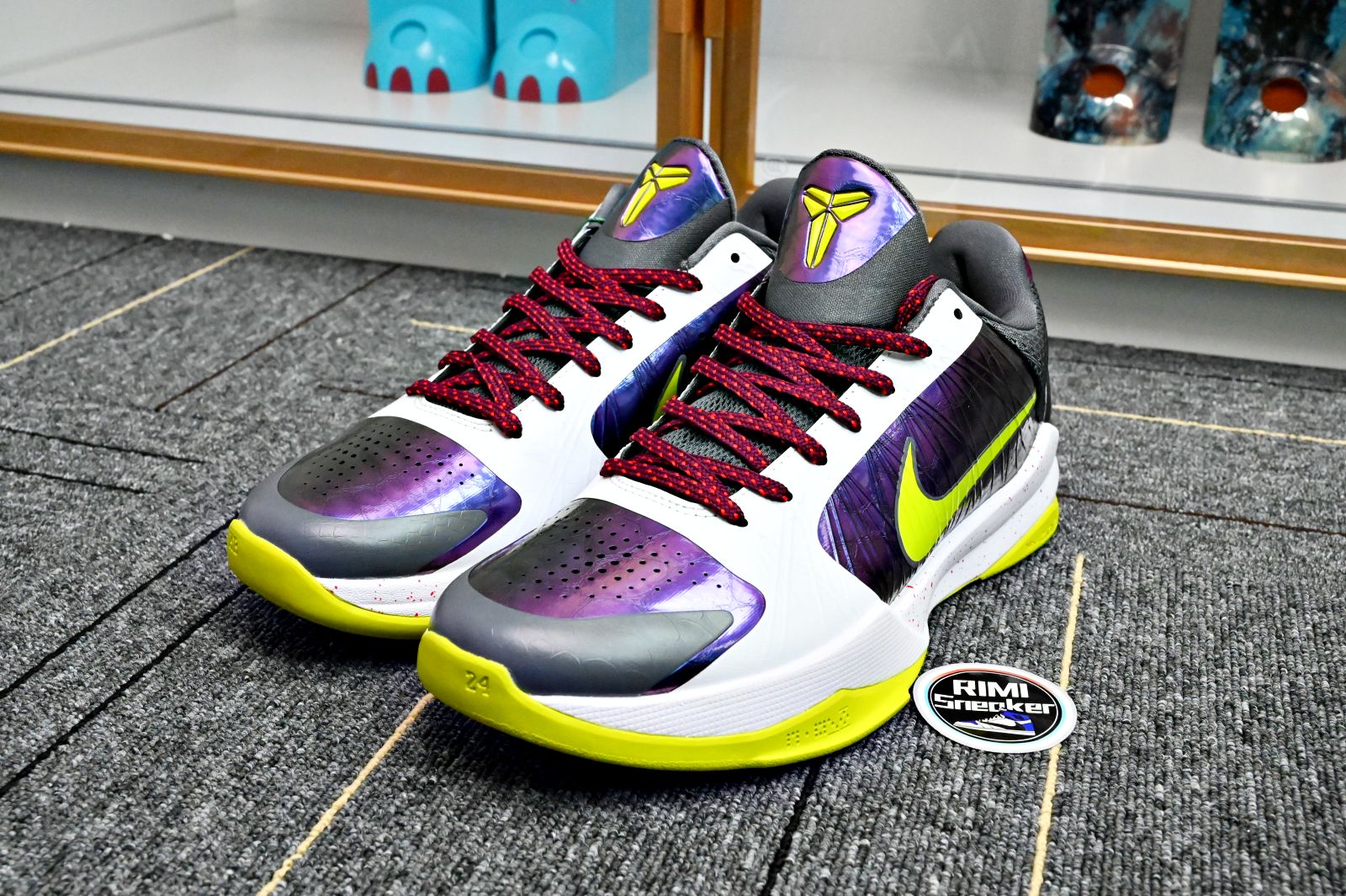 NIKE ZOOM KOBE 5