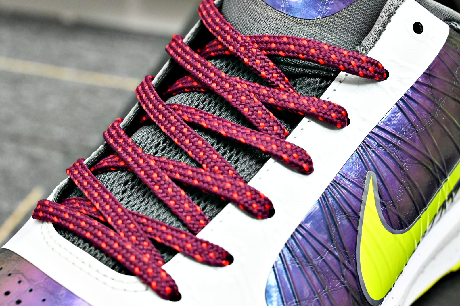 NIKE ZOOM KOBE 5