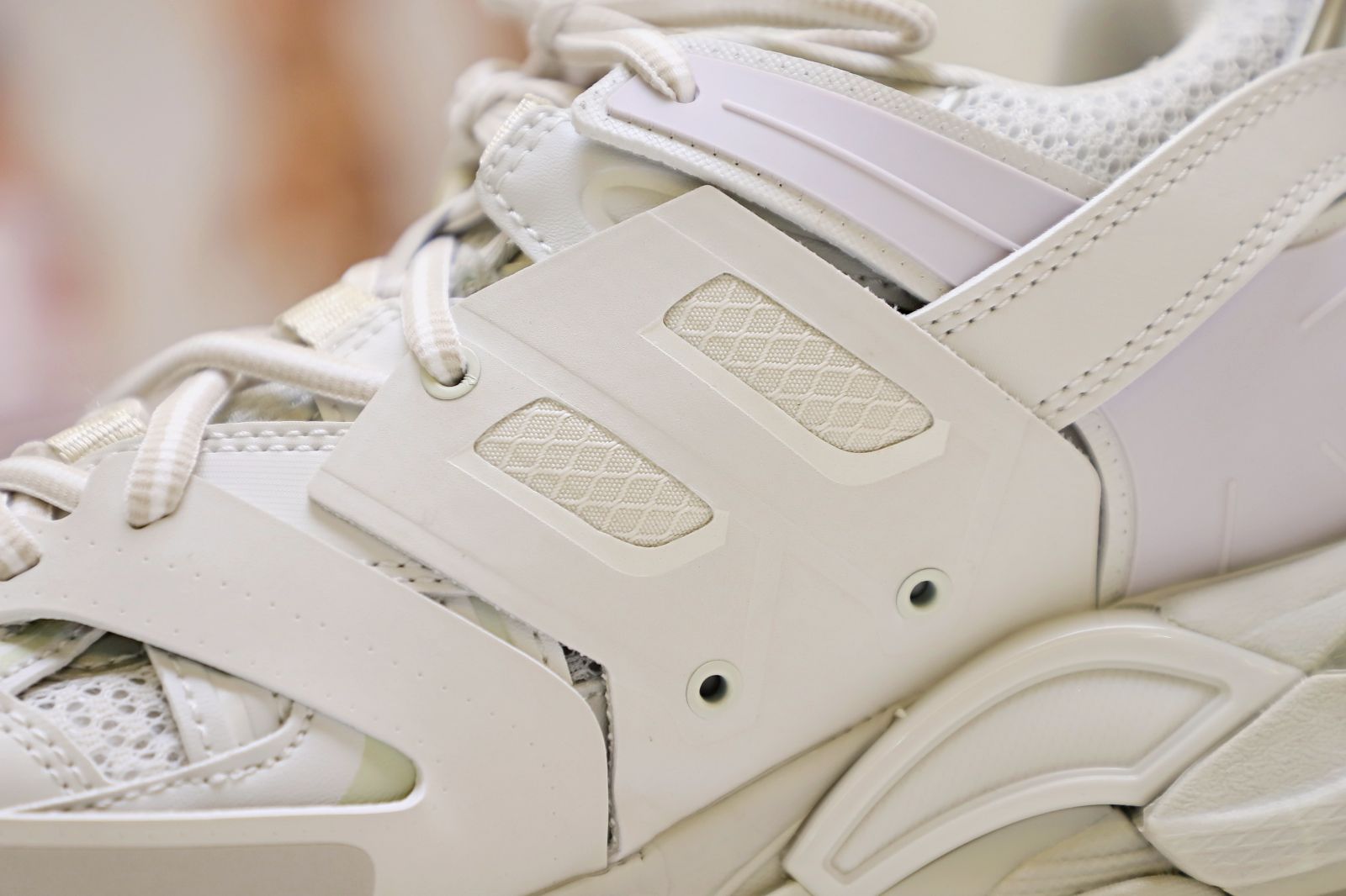 Balenciaga TRACK TRAINER (Without LED)