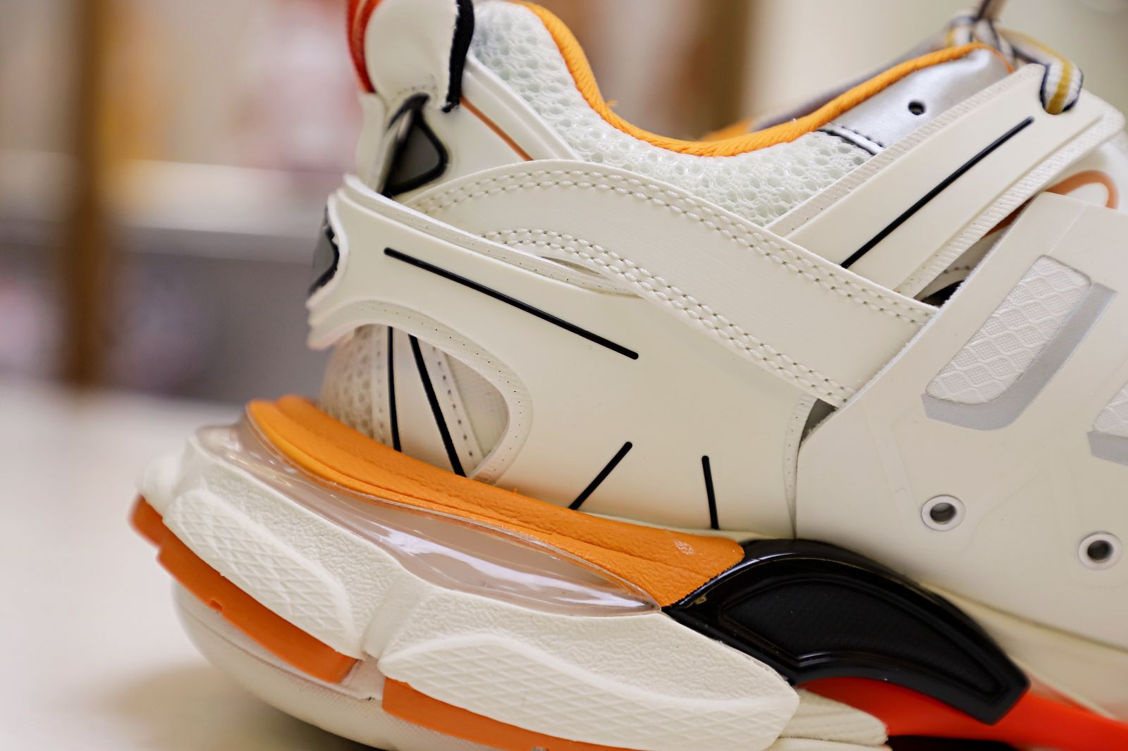 Balenciaga TRACK TRAINER  (Without LED)