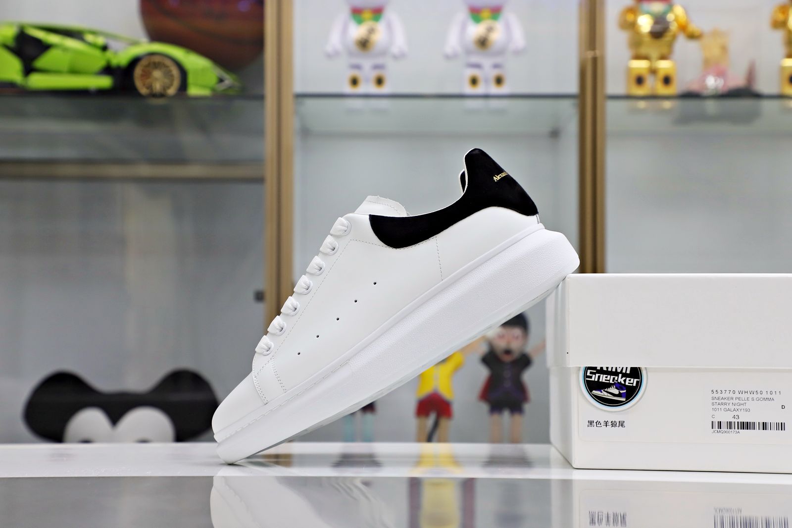 Alexander McQueen heiseyangwei