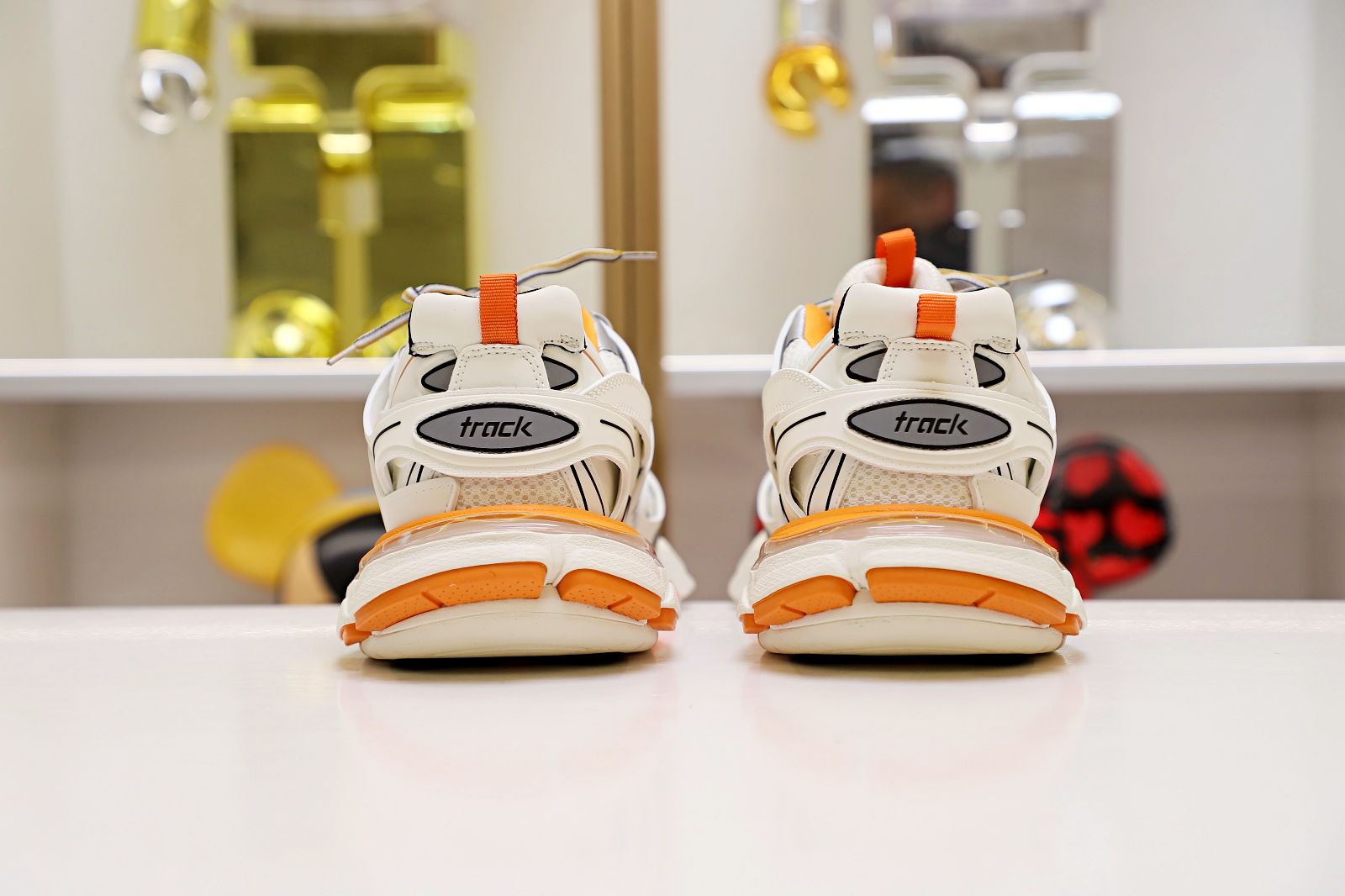 Balenciaga TRACK TRAINER  (Without LED)