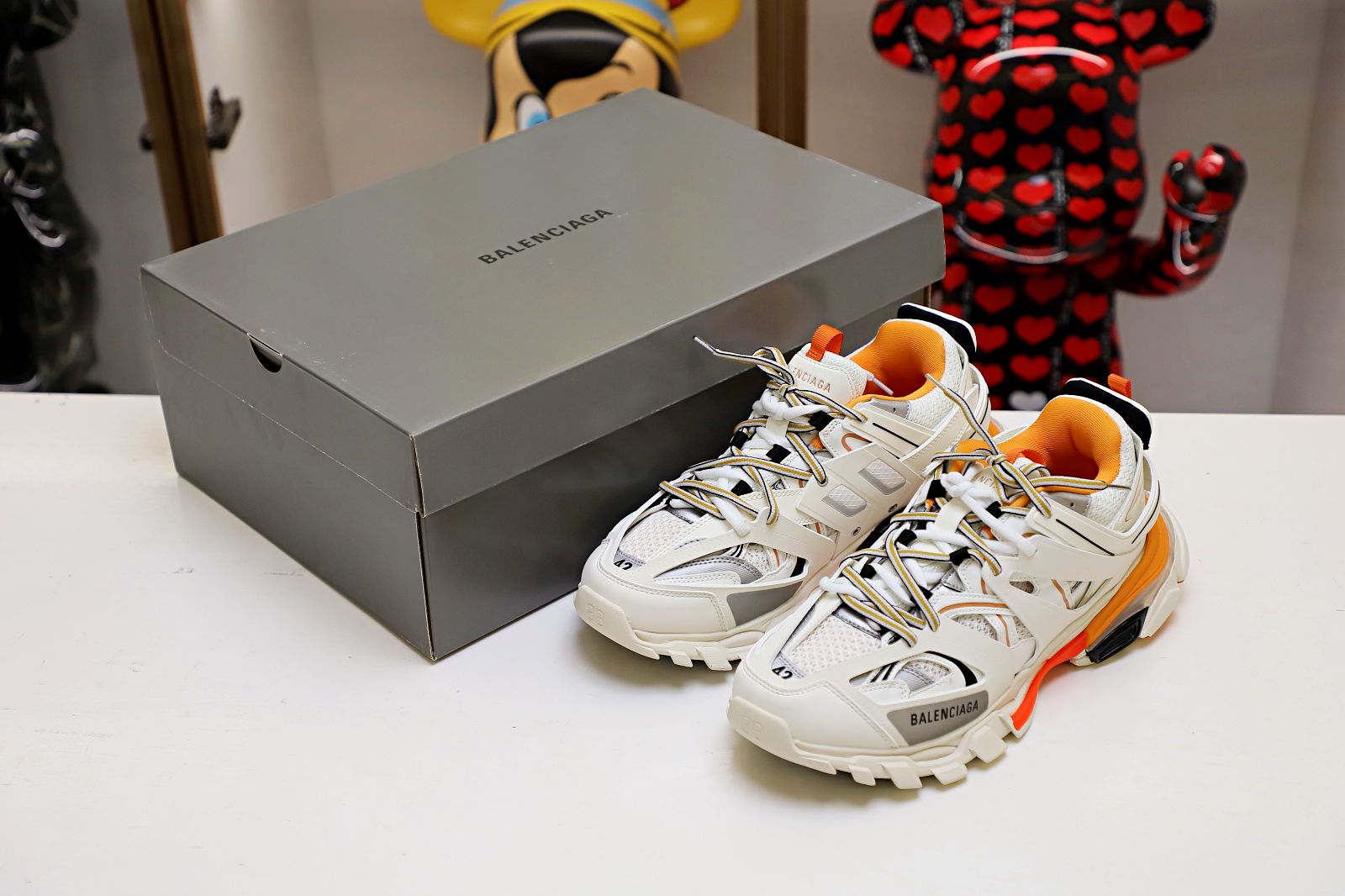 Balenciaga TRACK TRAINER  (Without LED)