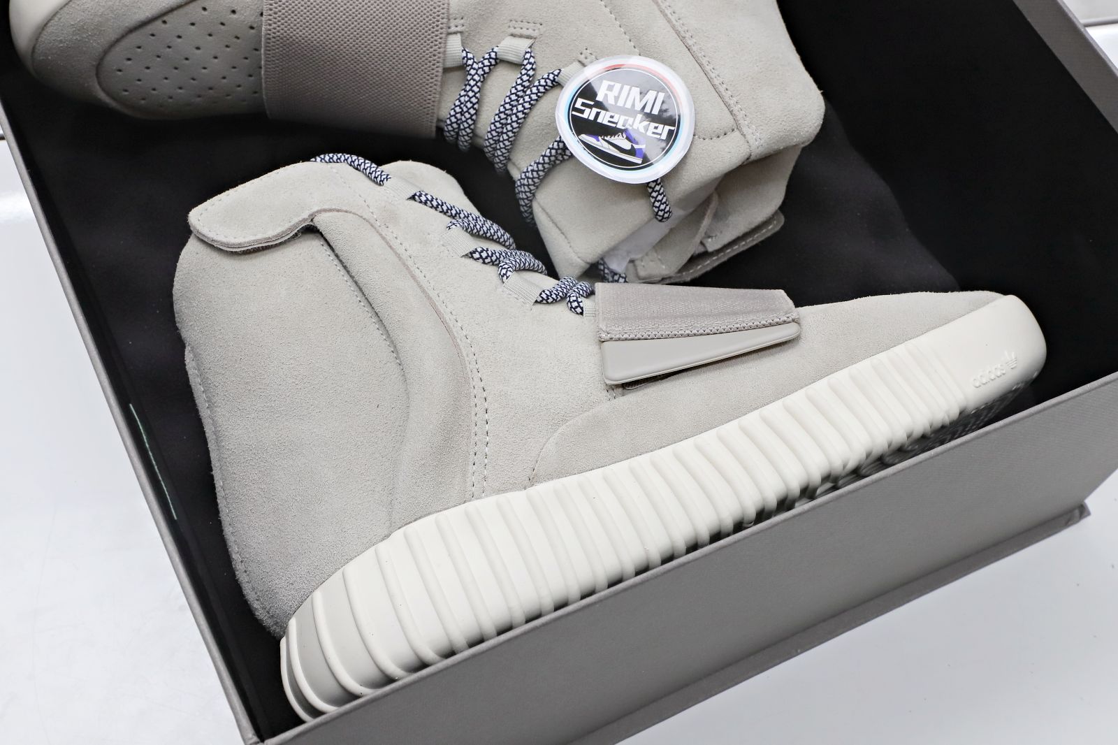 YEEZY BOOST 750 'OG'