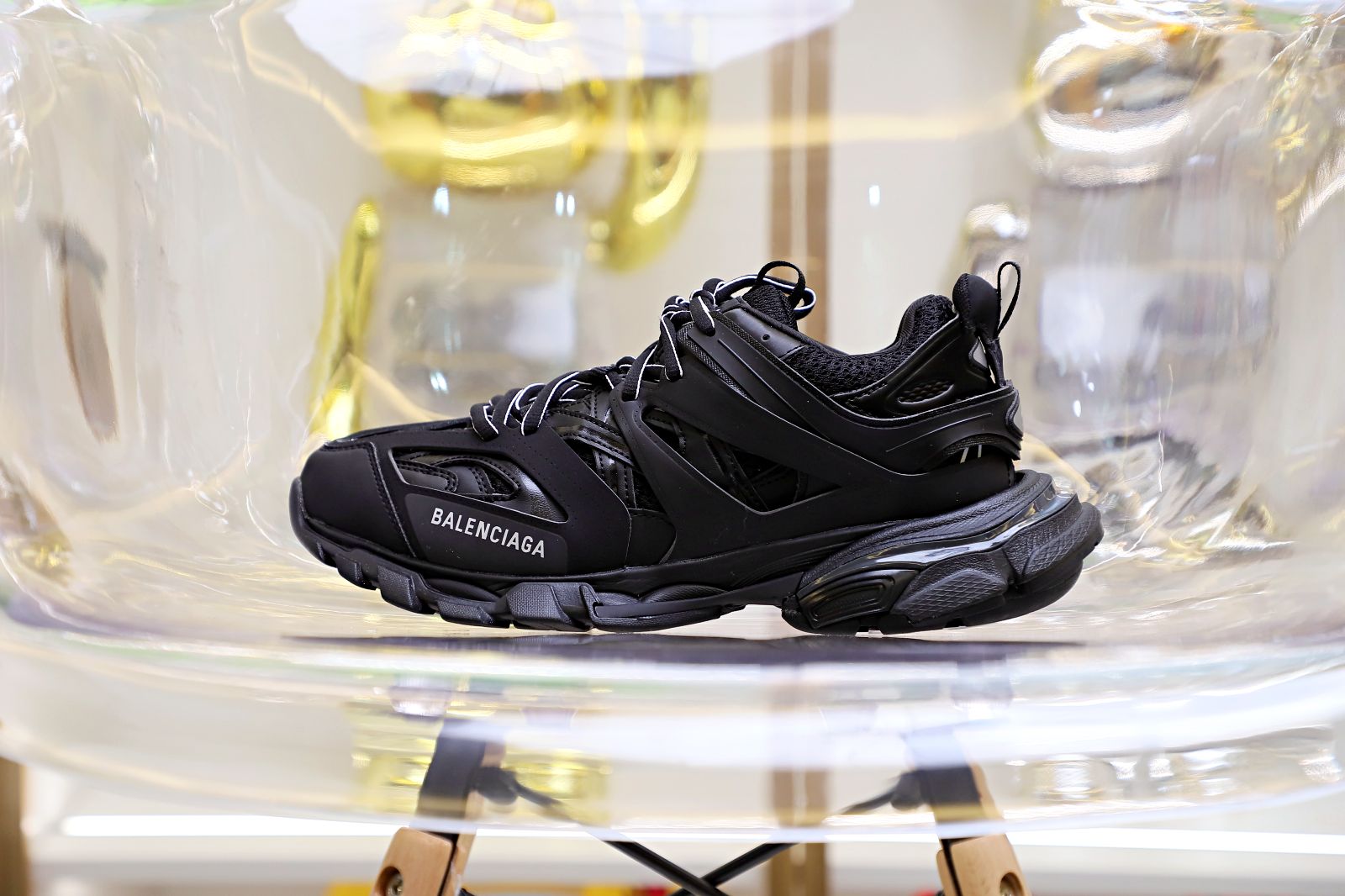 Balenciaga TRACK TRAINER  (Without LED)