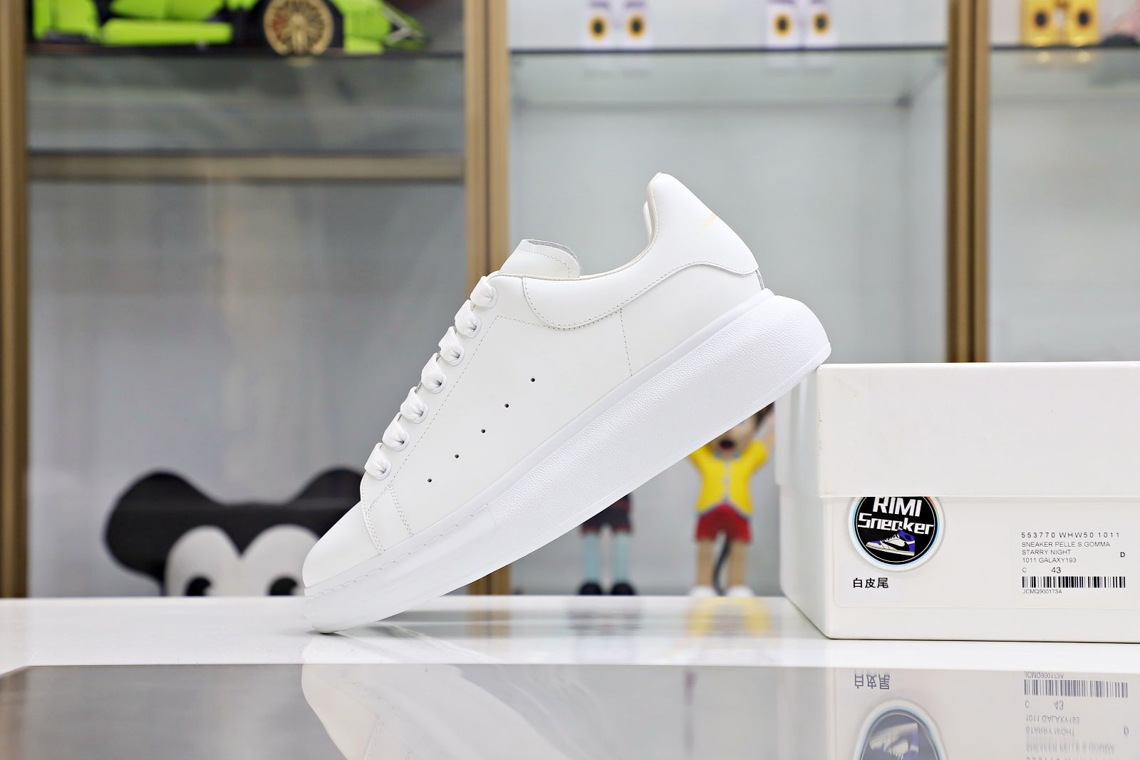Alexander McQueen baipiwei