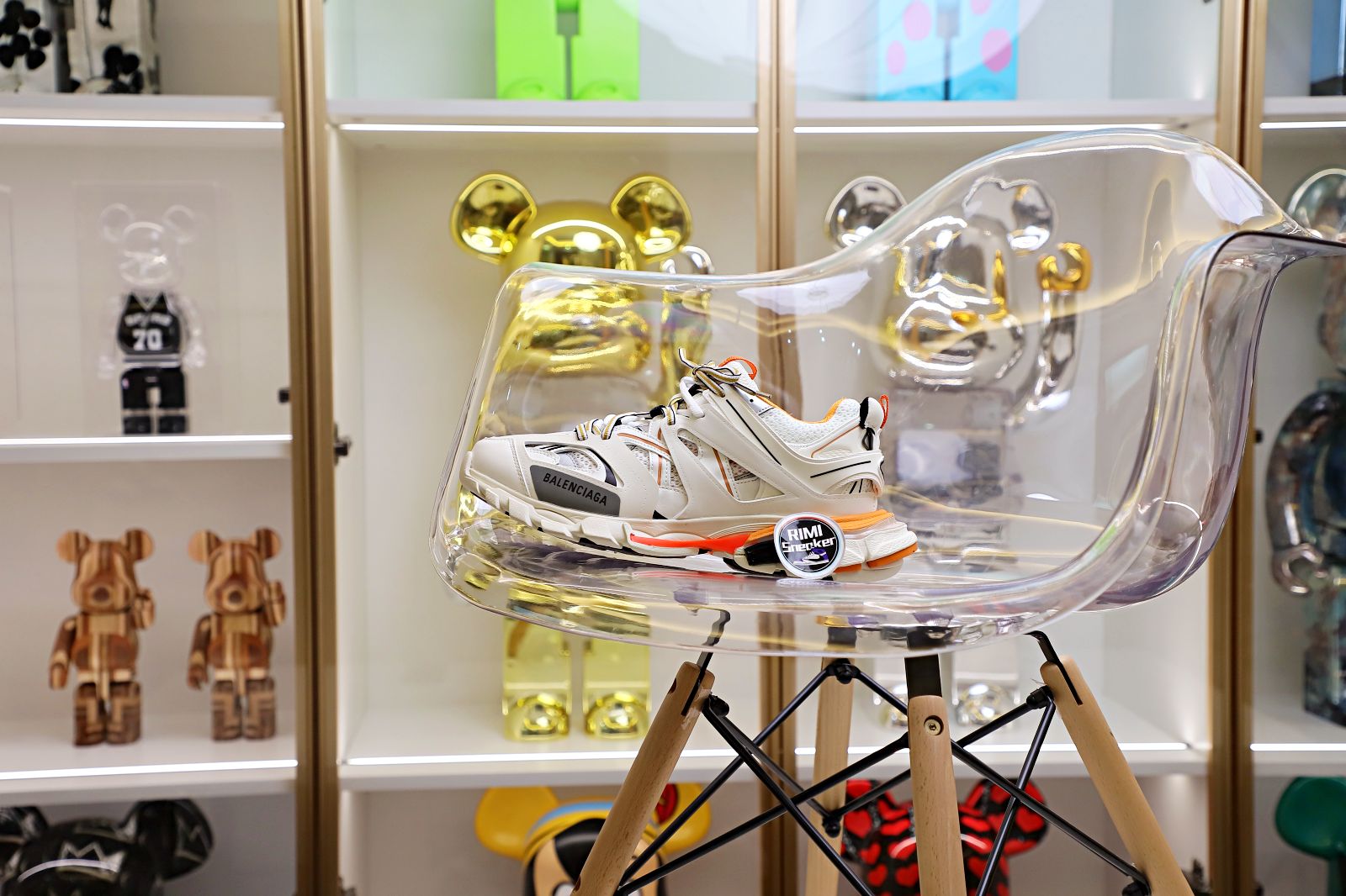 Balenciaga TRACK TRAINER  (Without LED)