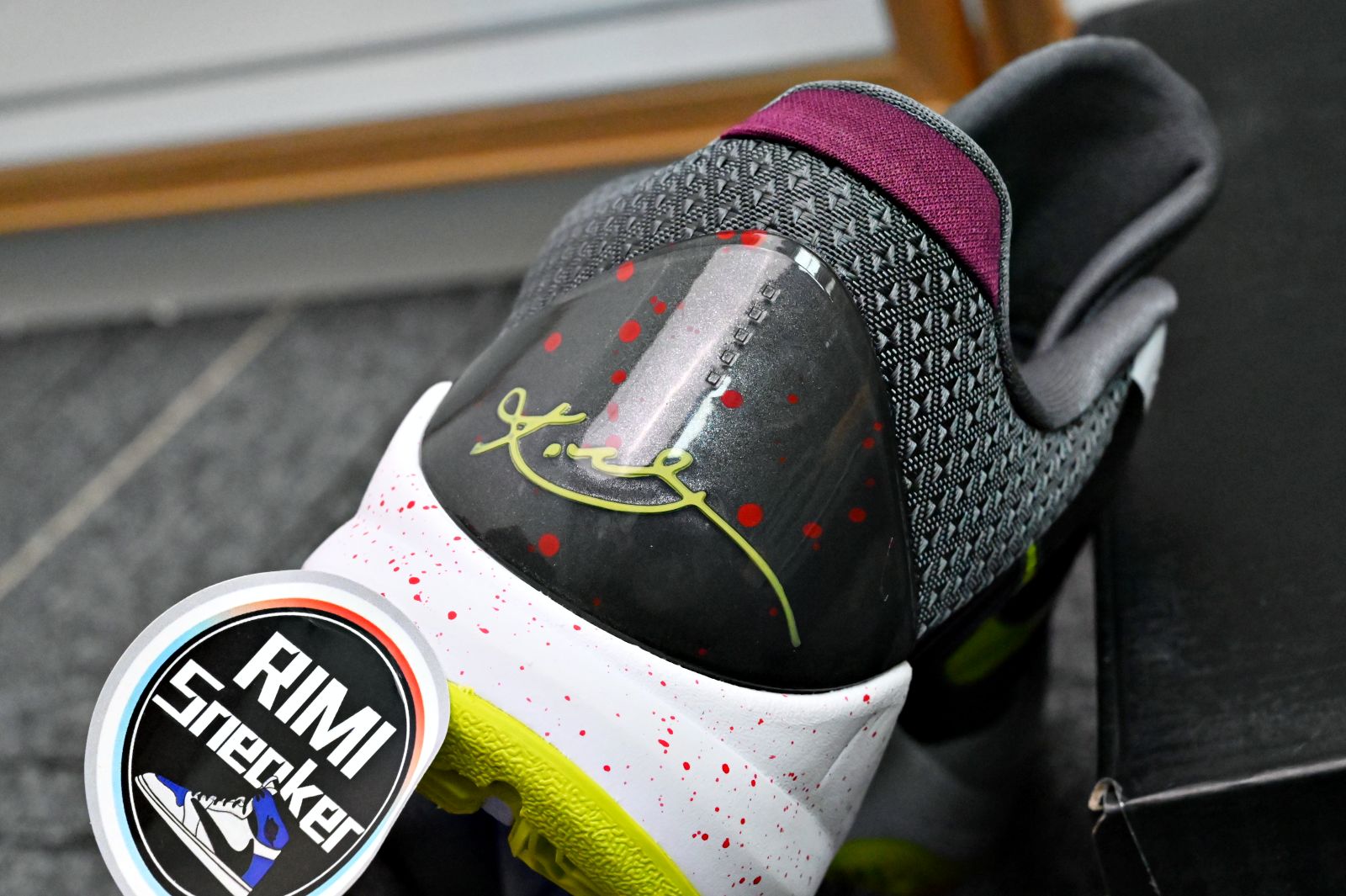NIKE ZOOM KOBE 5