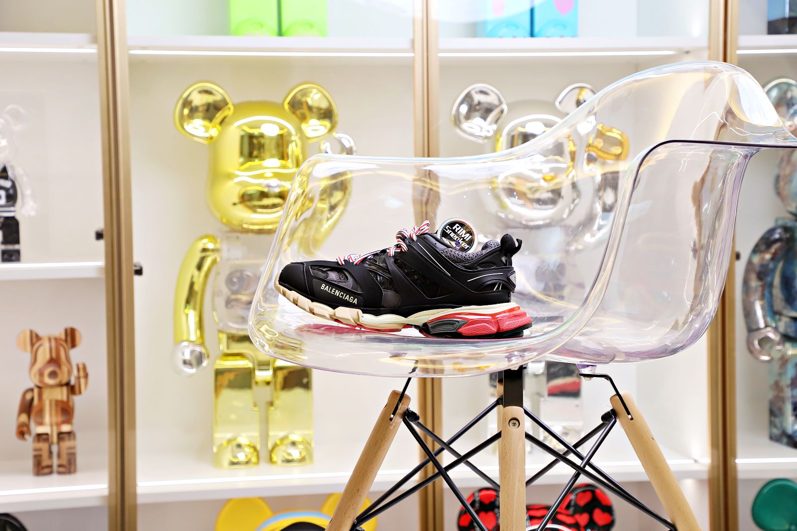 Balenciaga TRACK TRAINER  (Without LED)