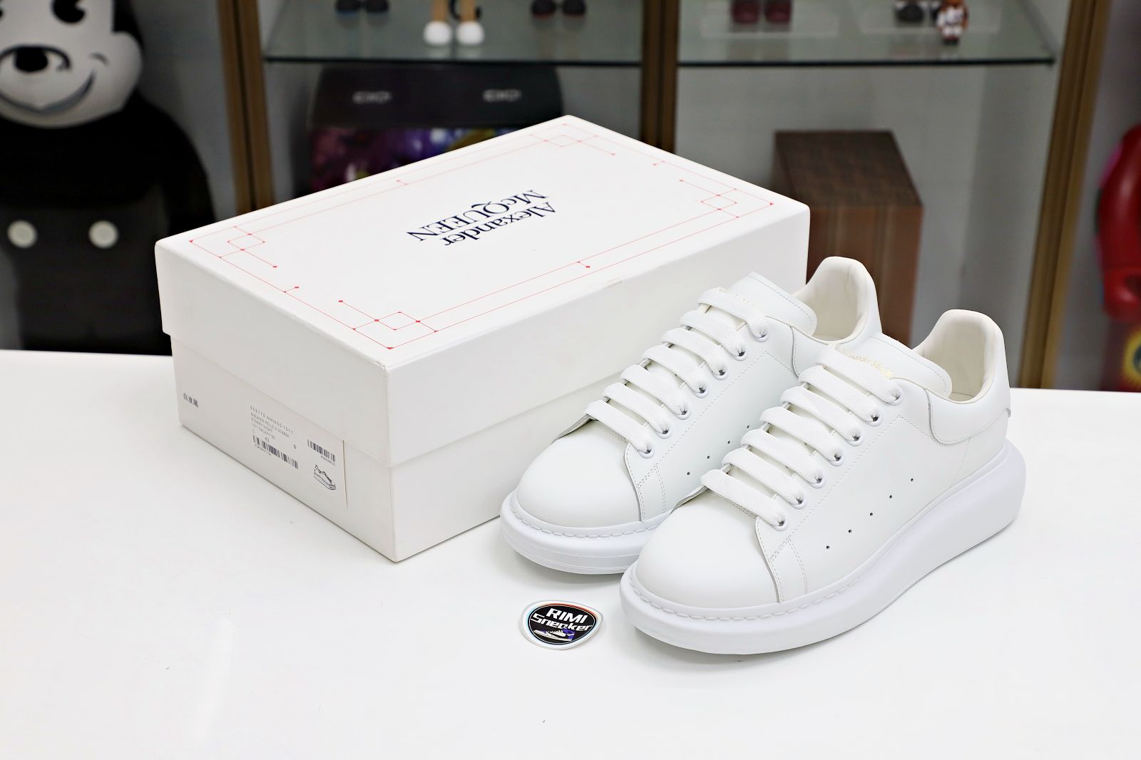 Alexander McQueen baipiwei