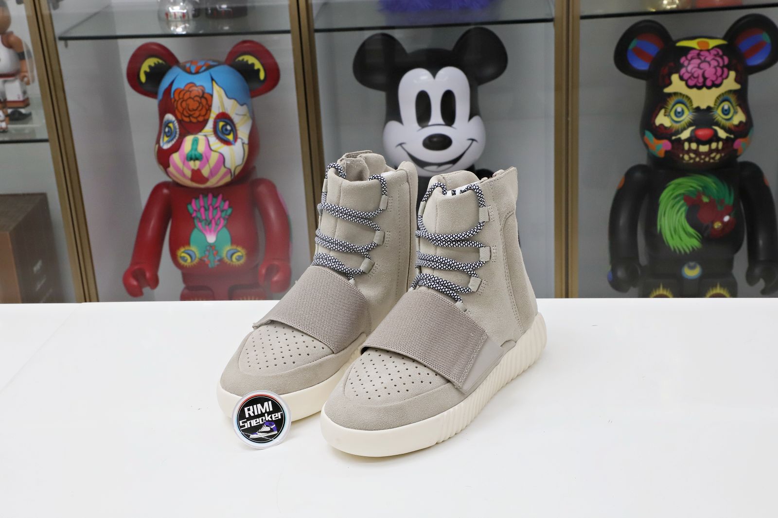 YEEZY BOOST 750 'OG'