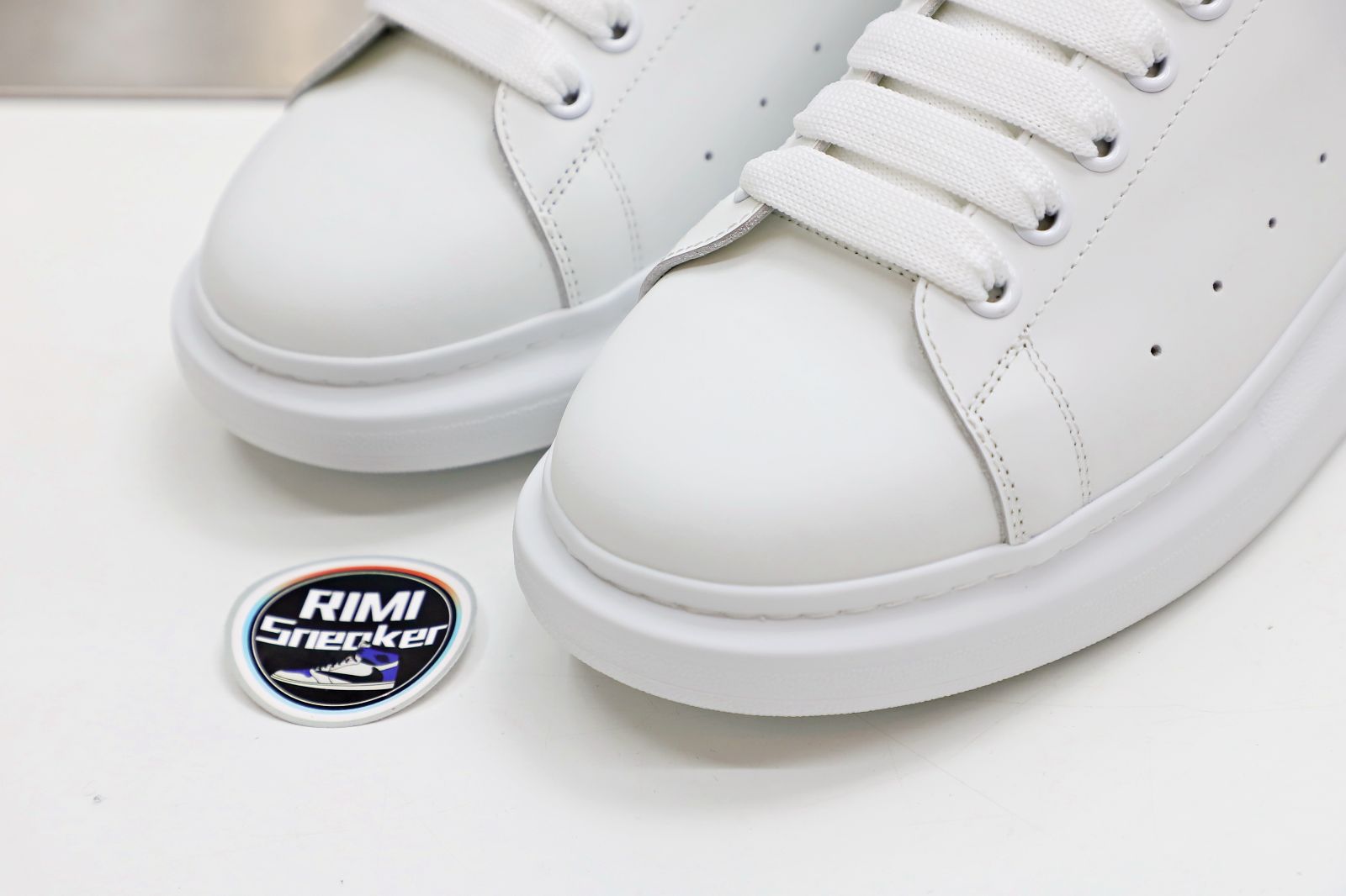 Alexander McQueen WHITE SMOOTH