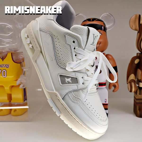L/V Trainer