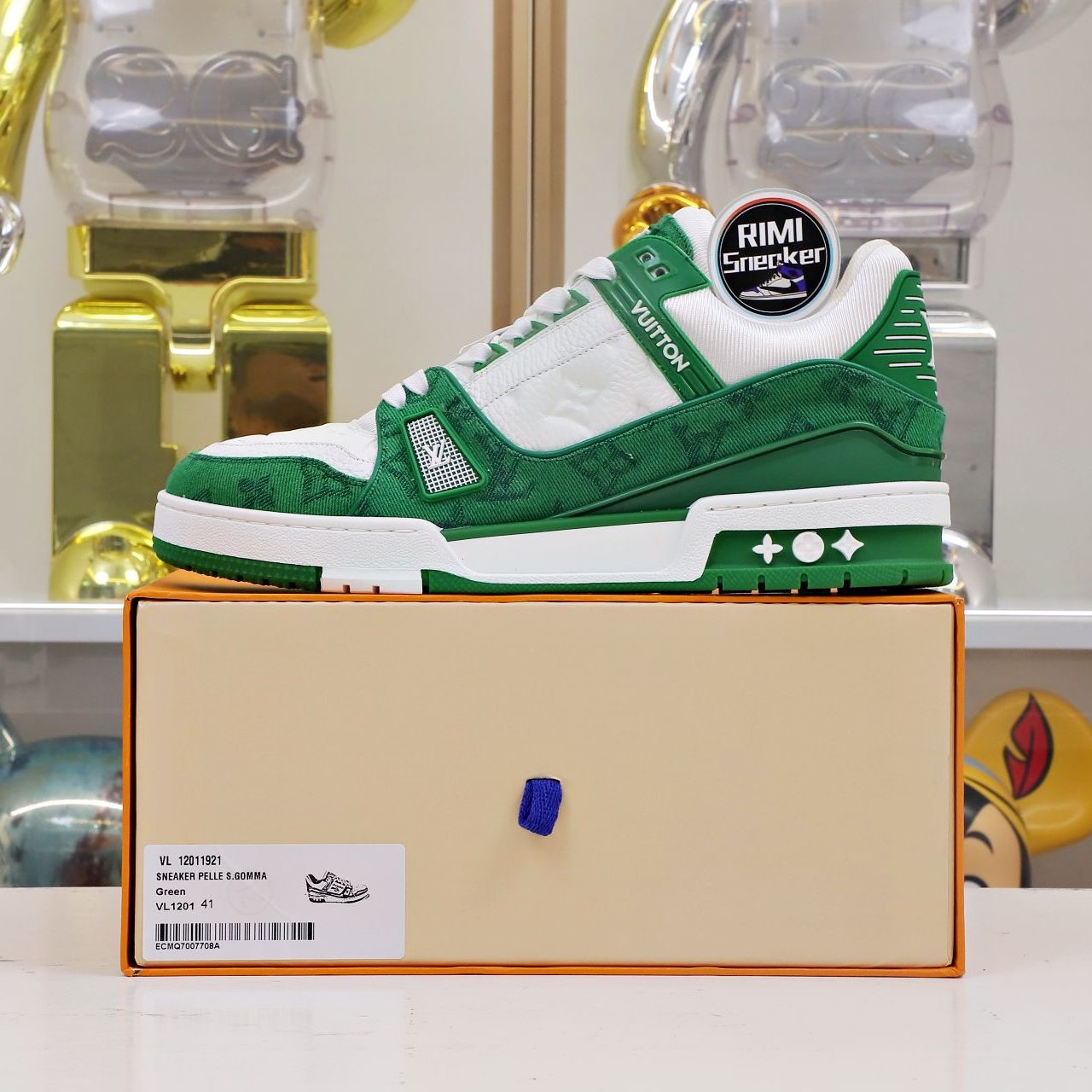 L/V Trainer