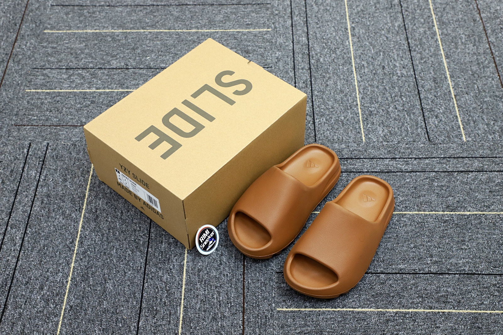 Yeezy Slide