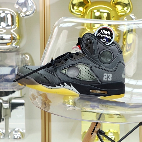OFF-WHITE X AIR JORDAN 5 RETRO SP 'MUSLIN'