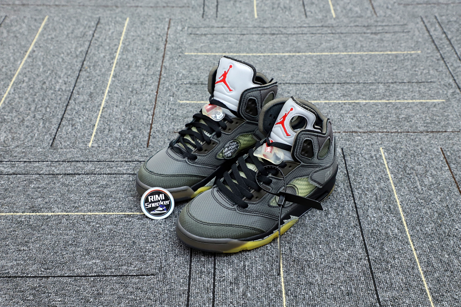 OFF-WHITE X AIR JORDAN 5 RETRO SP 'MUSLIN'