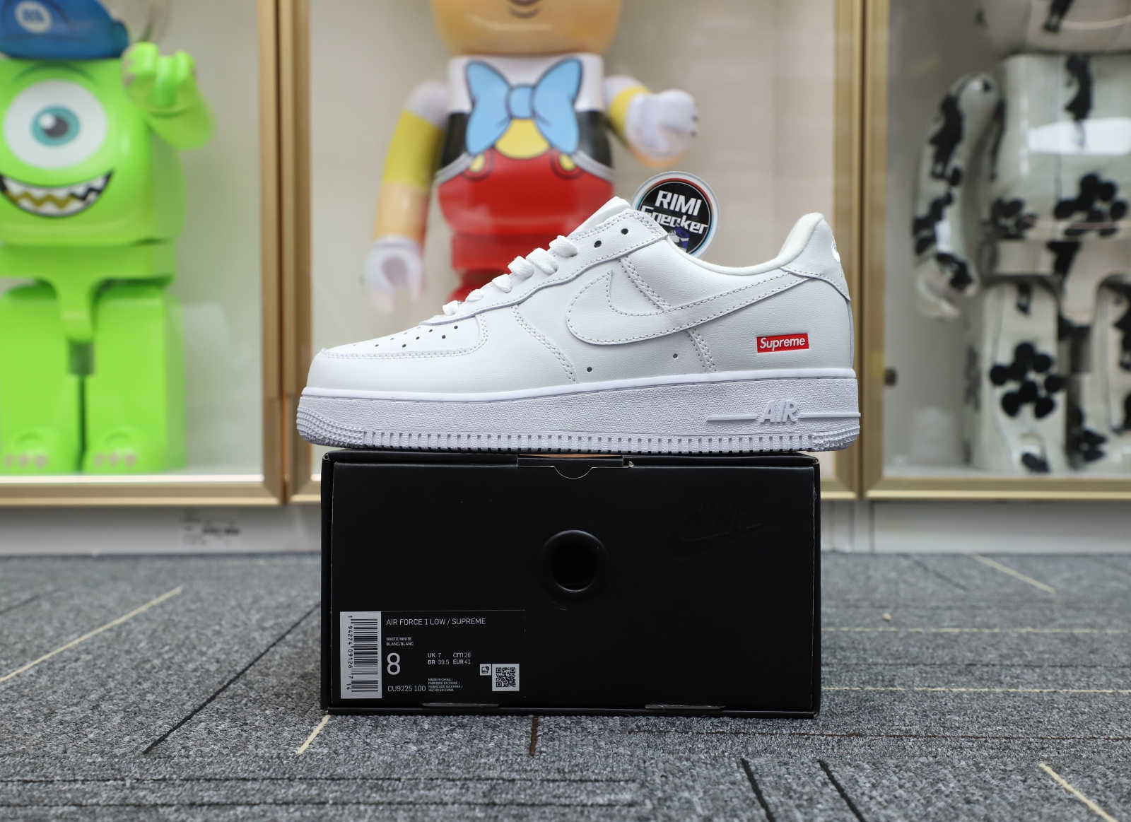 Supreme Nike Air Force 1 Low