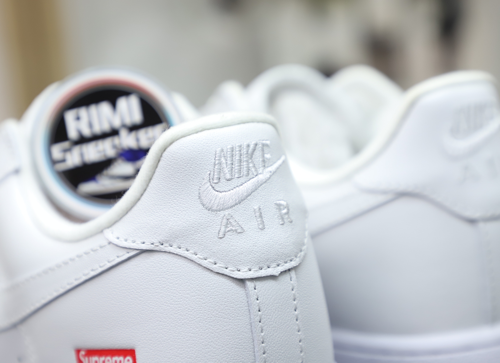 Supreme Nike Air Force 1 Low