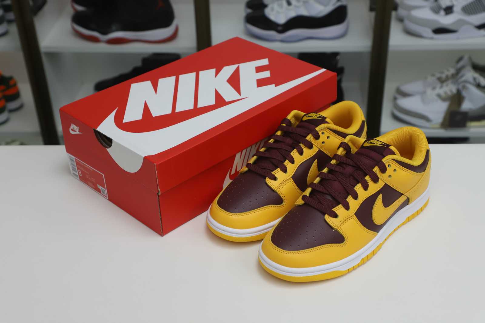 Nike Dunk Low retro
