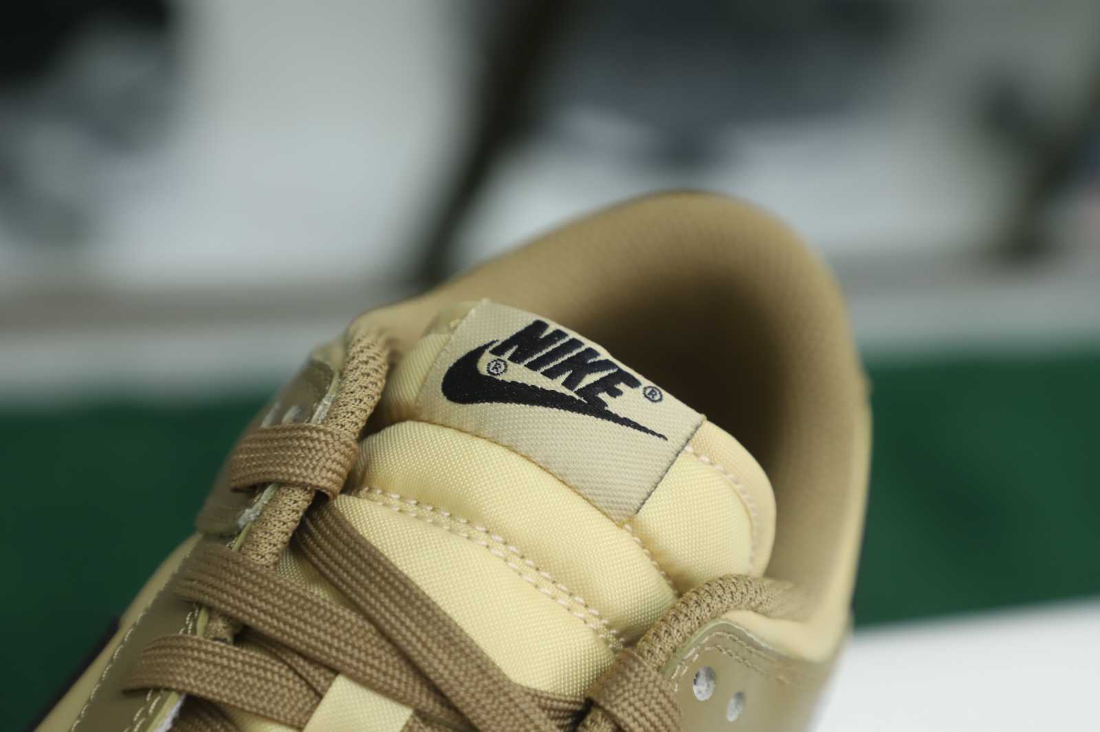 Nike Dunk Low