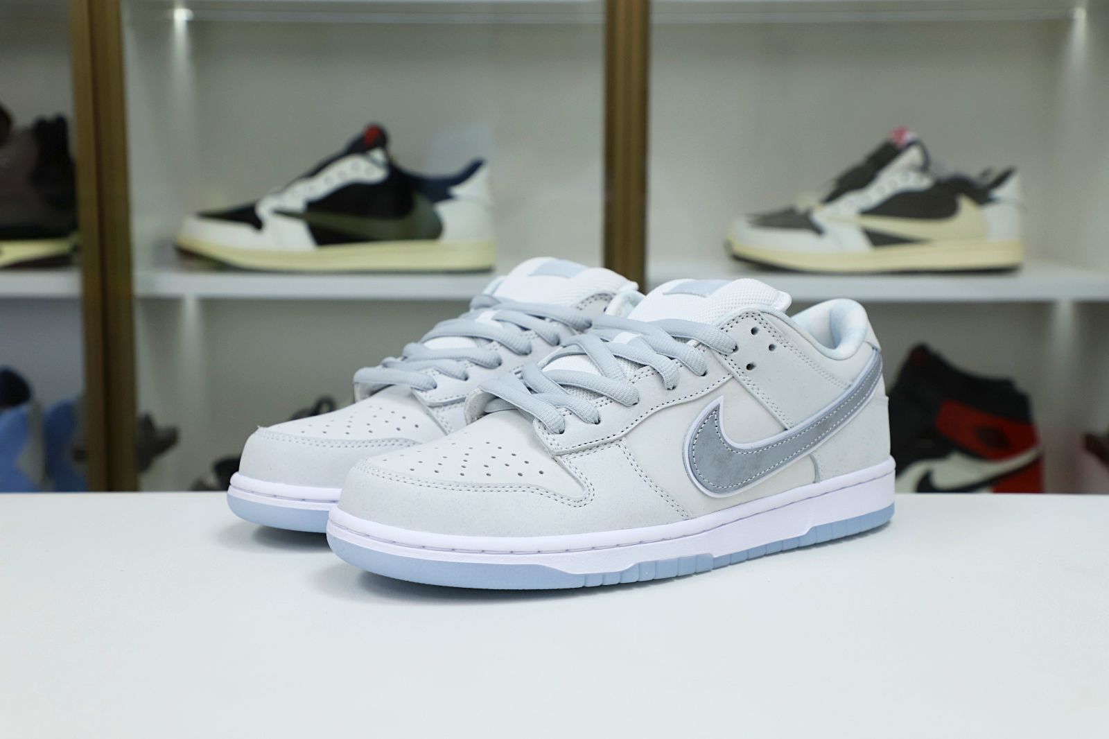 Concepts x Nike SB Dunk Low White Lobster