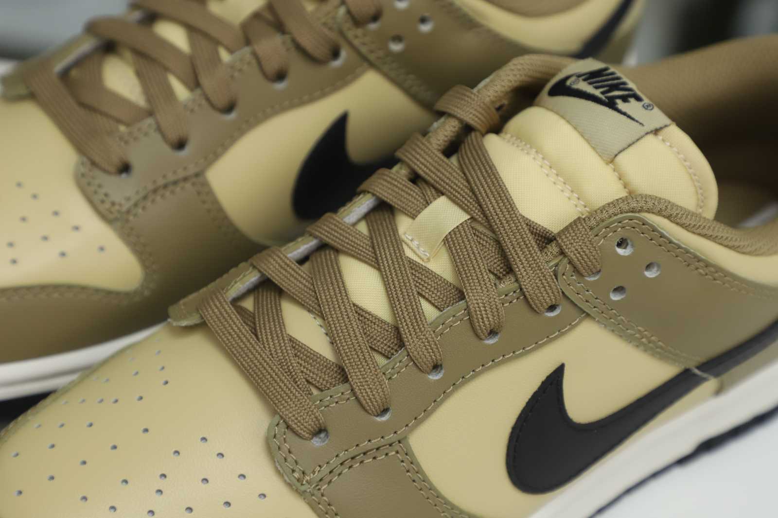 Nike Dunk Low