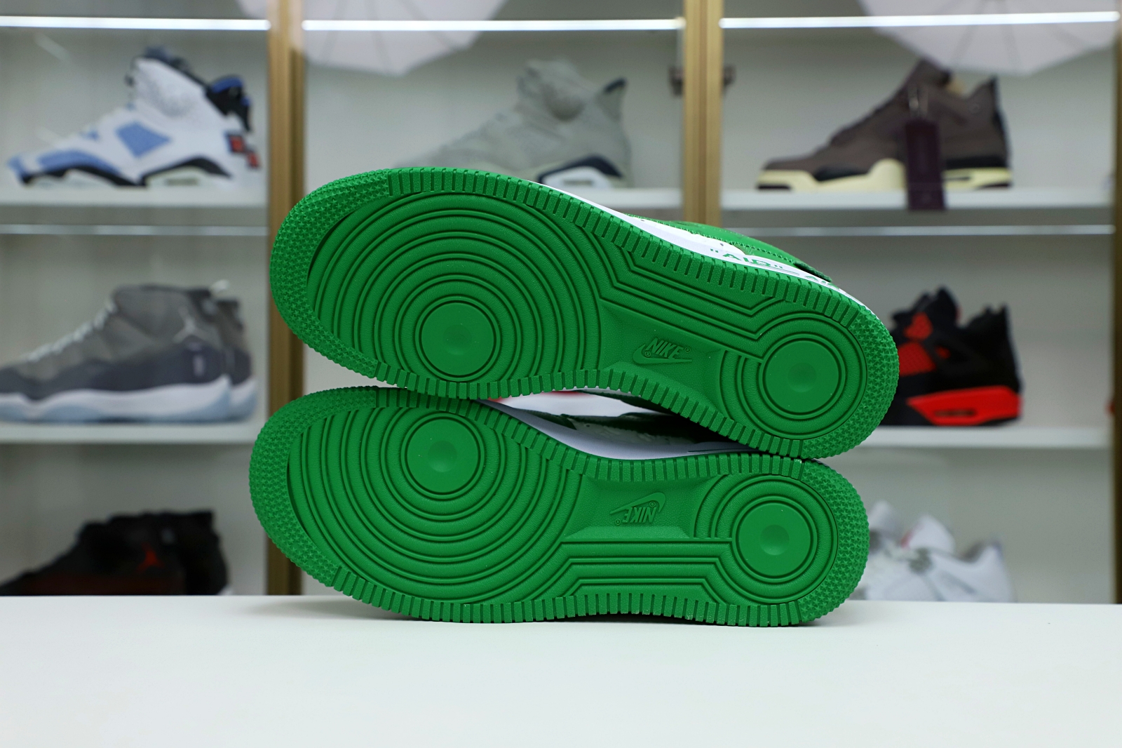 Louis Vuitton Nike Air Force 1 Low