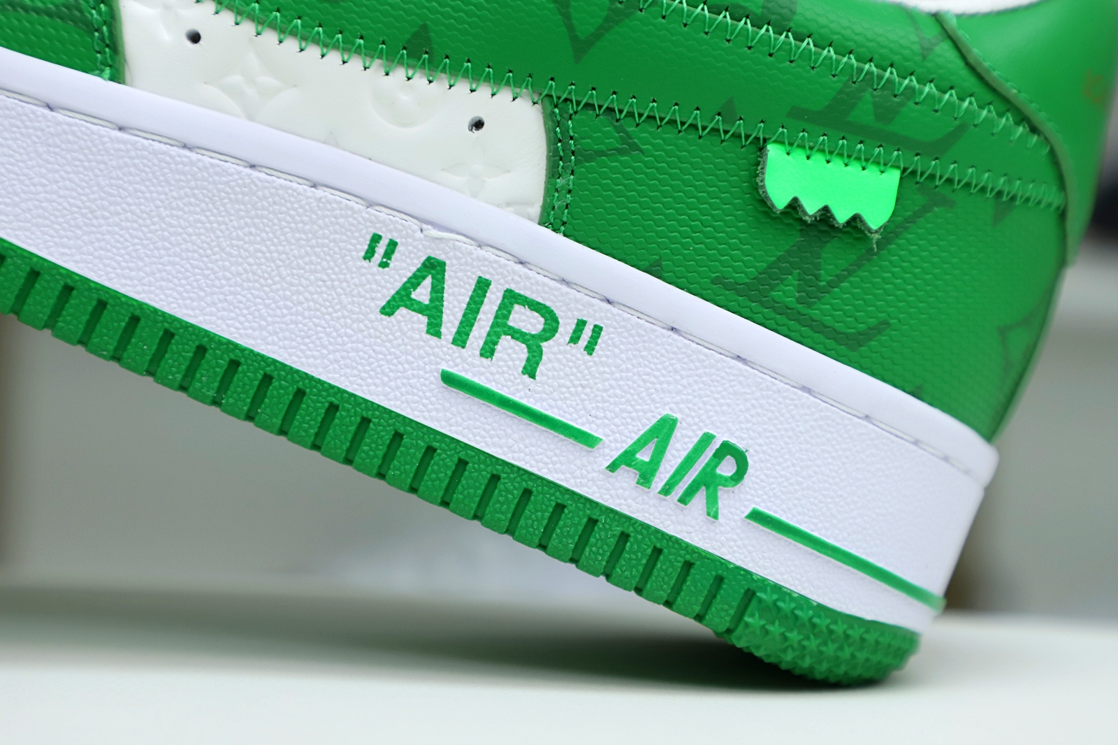 Louis Vuitton Nike Air Force 1 Low