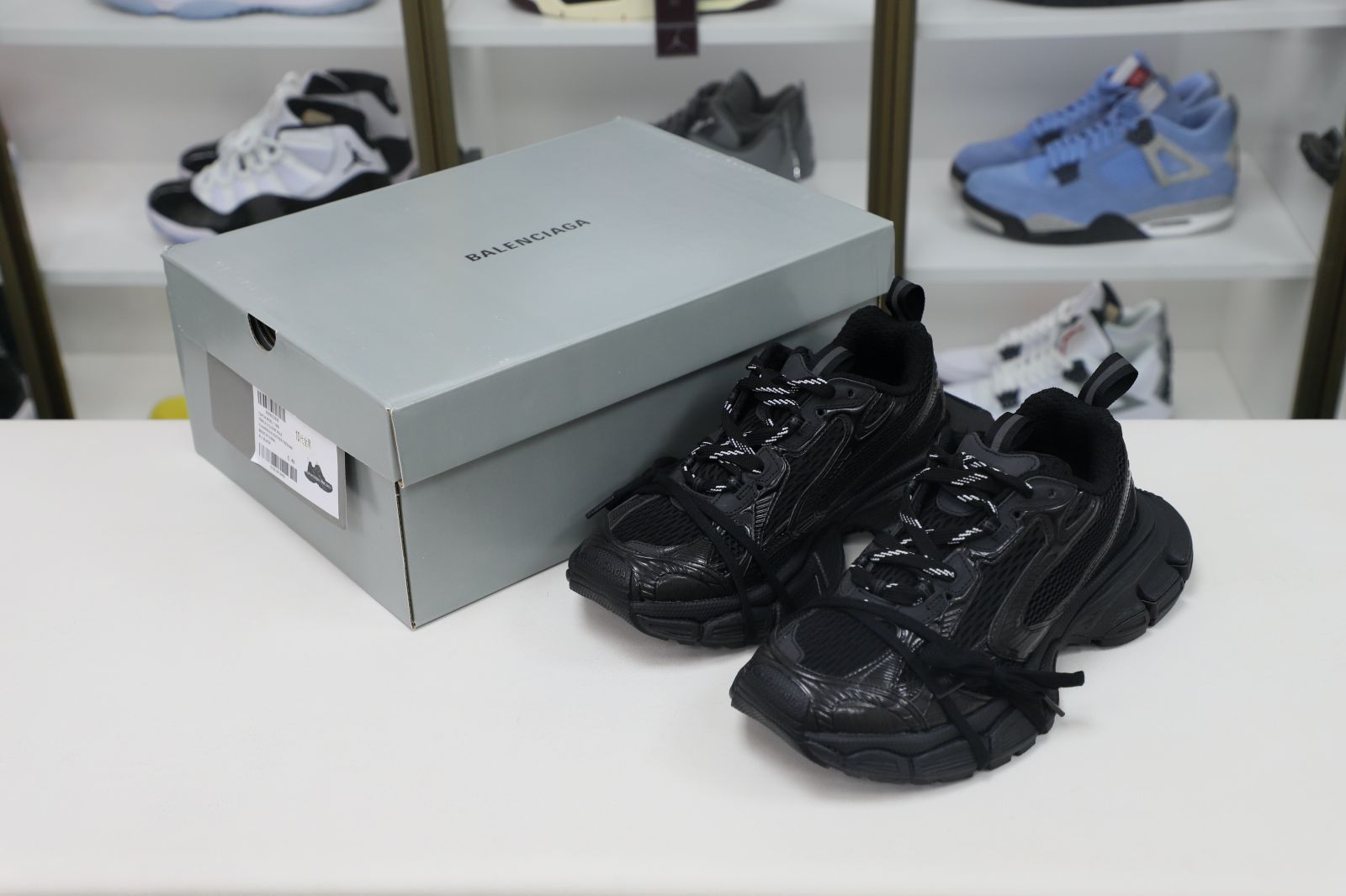 Balenciaga 3XL
