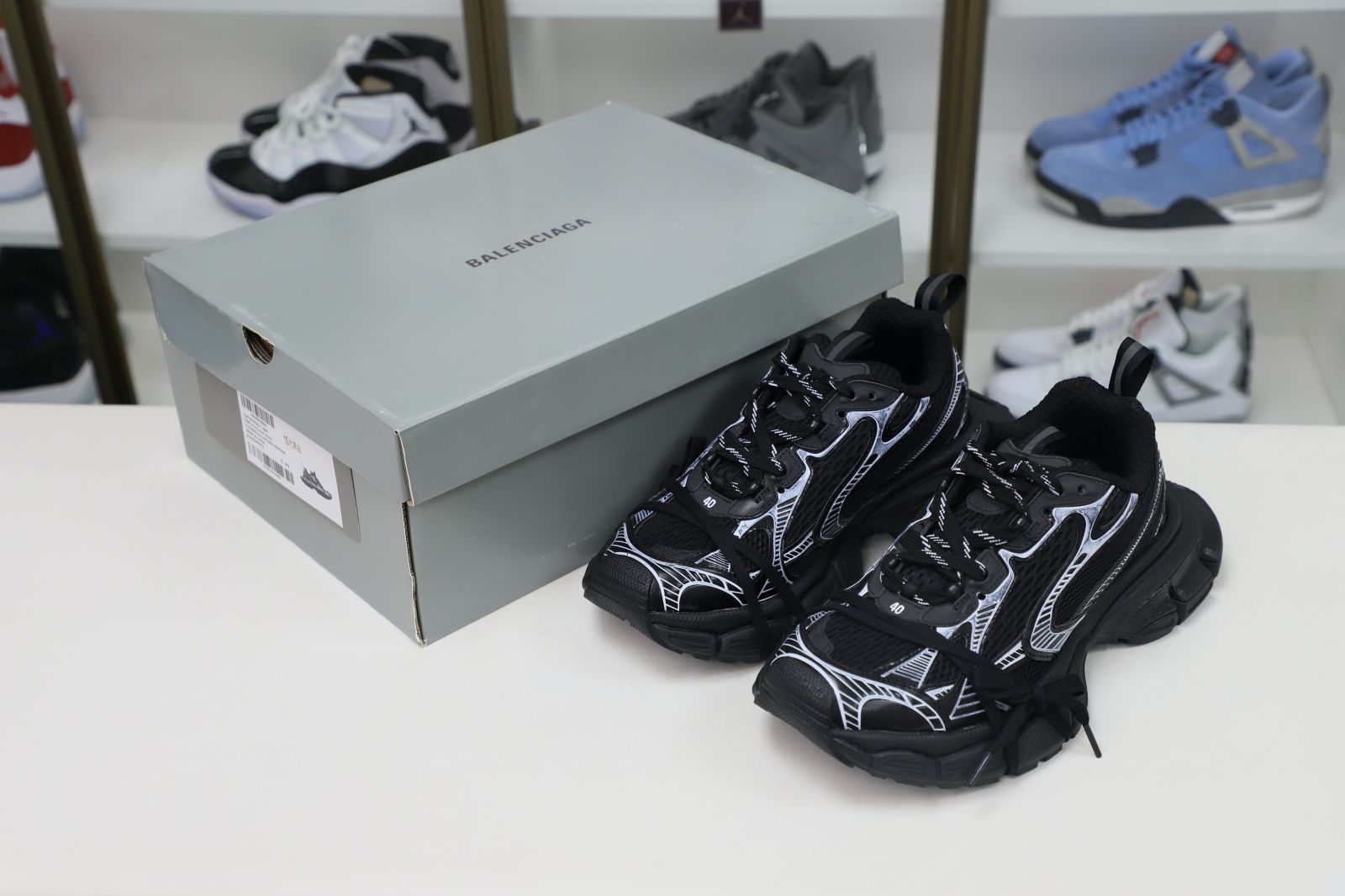 Balenciaga 3XL