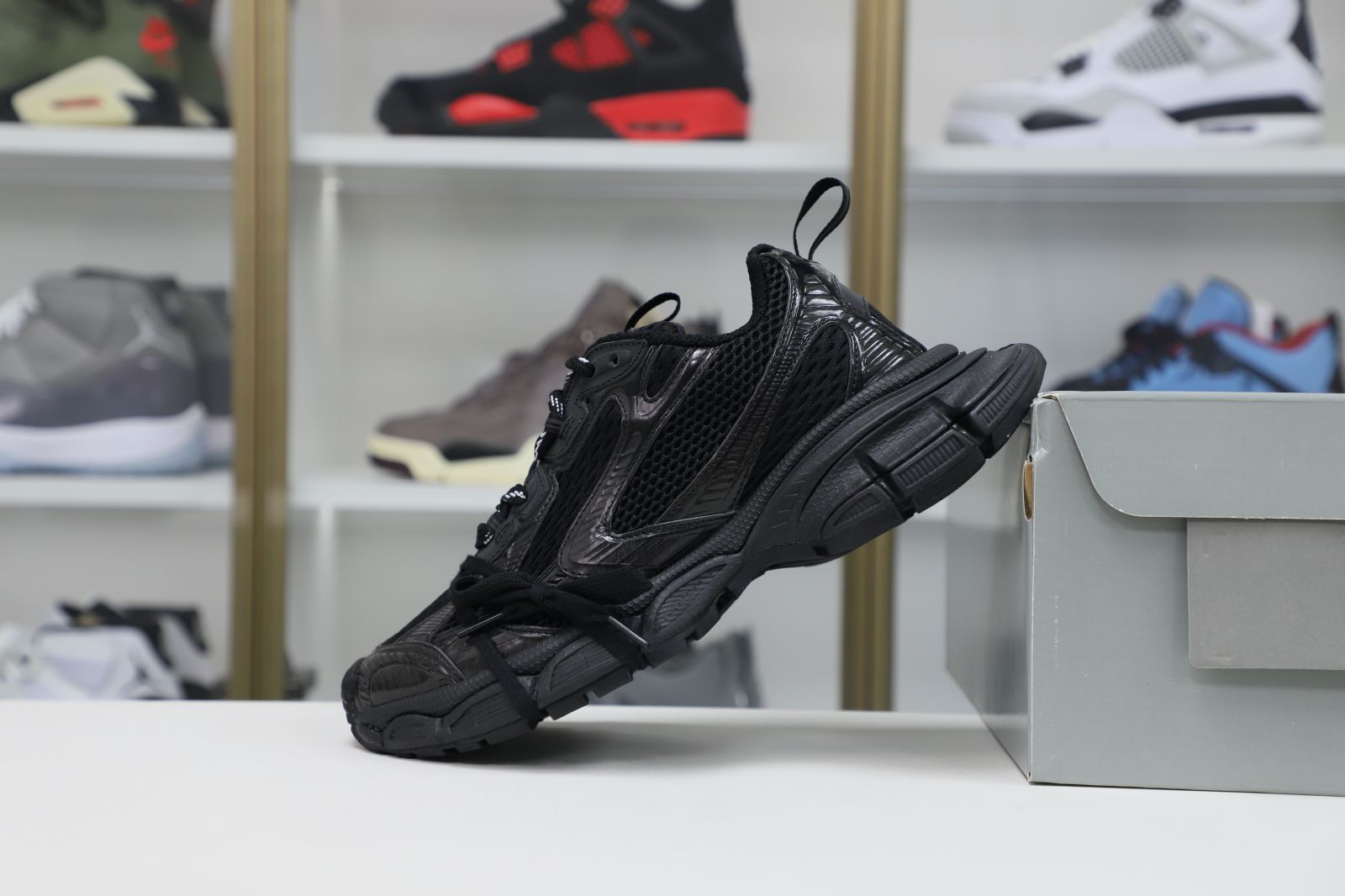 Balenciaga 3XL