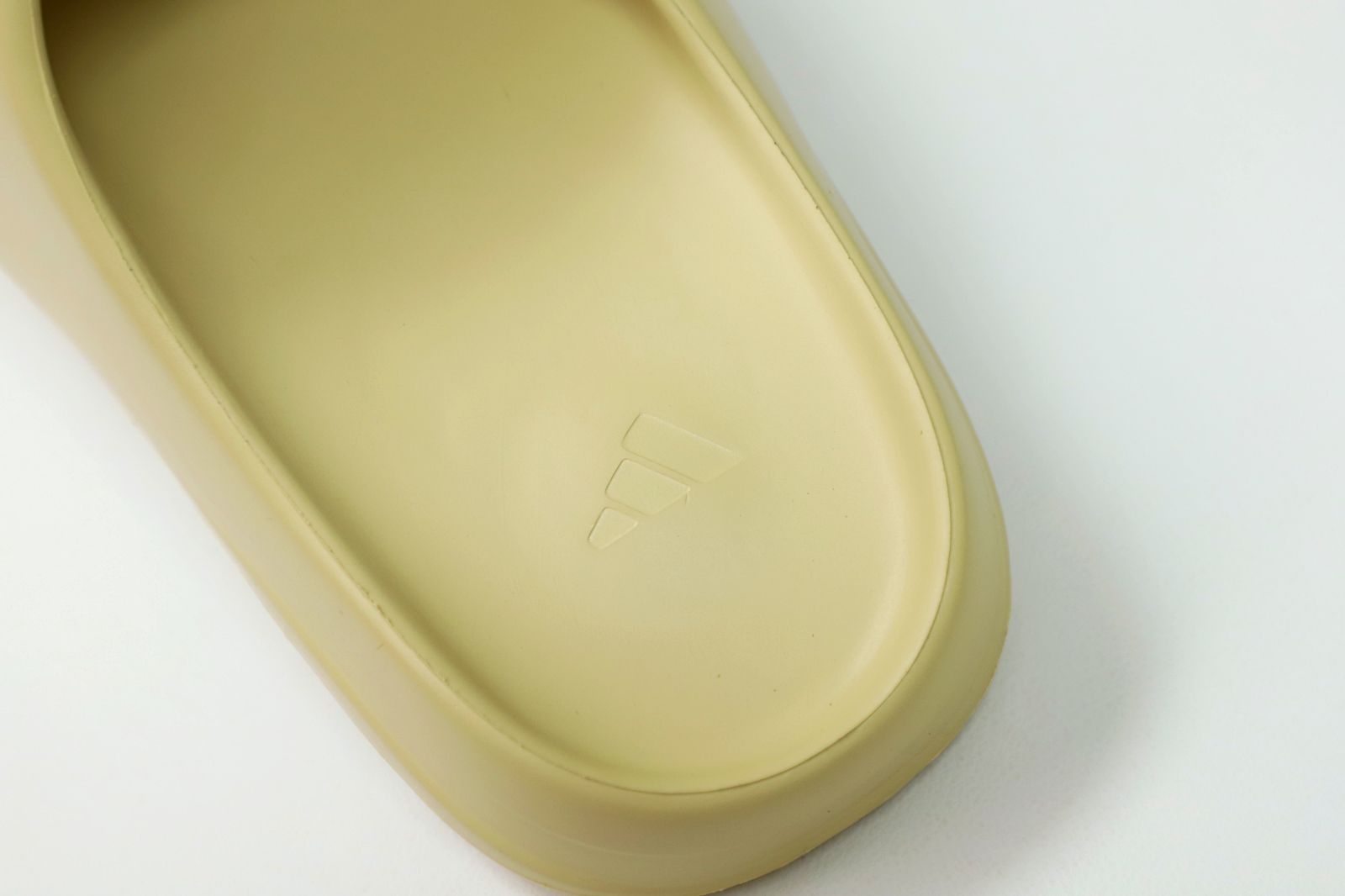 Yeezy Slide
