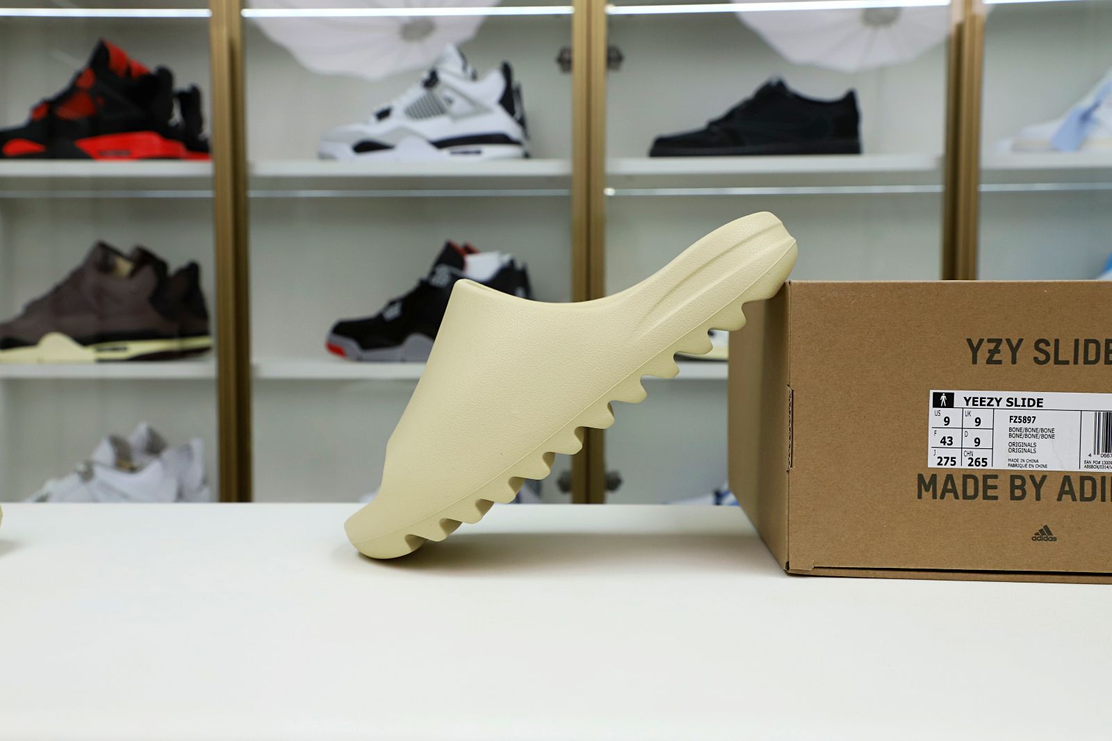 Yeezy Slide
