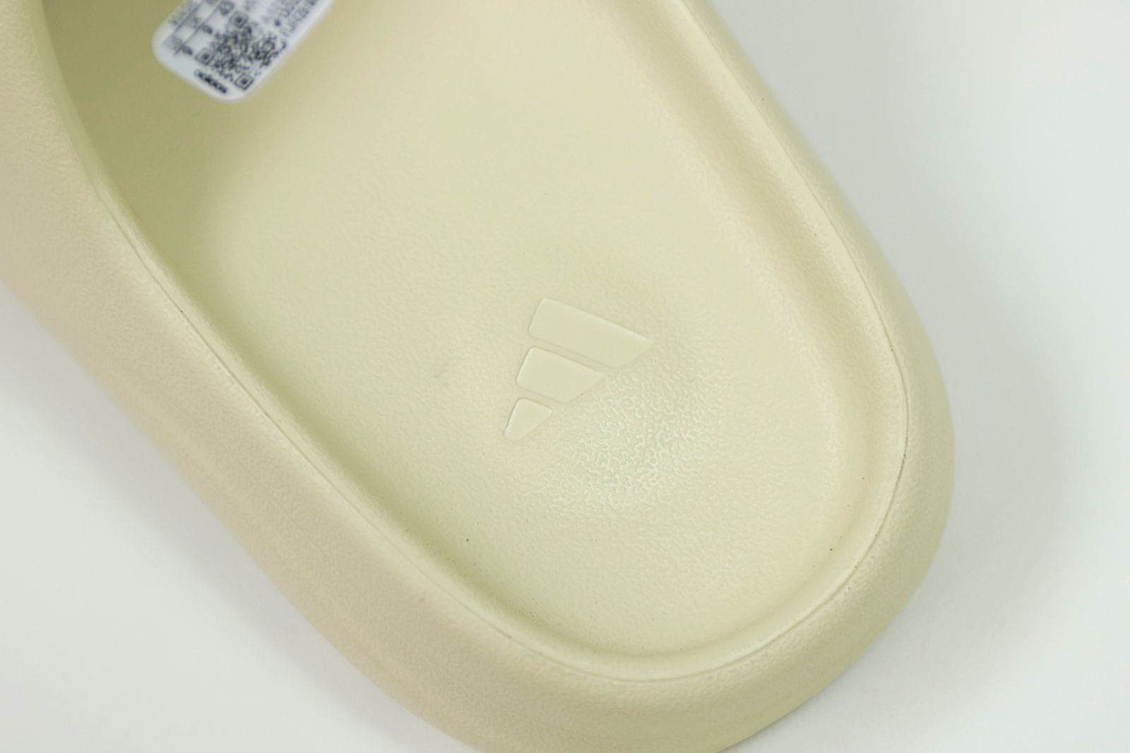 Yeezy Slide