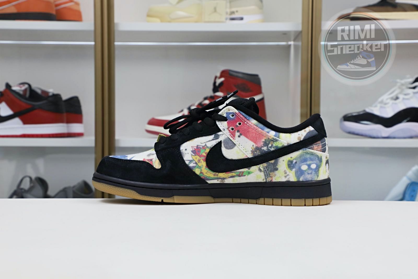 Supreme x Nike SB DunkLow