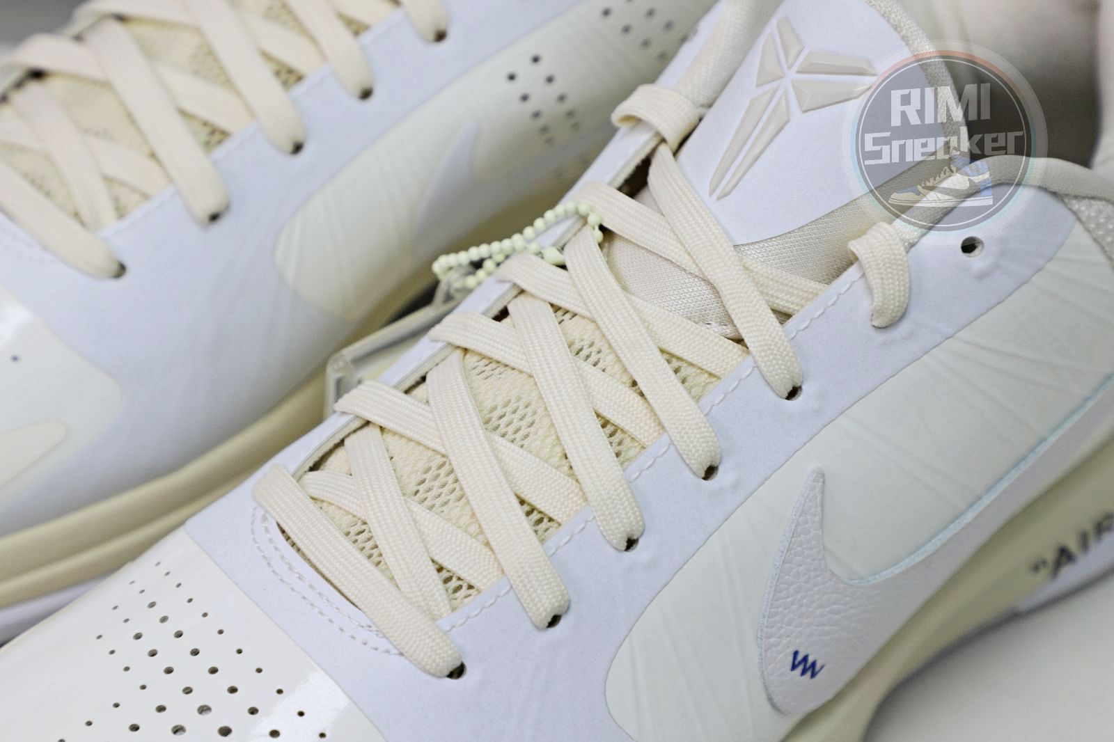 OFF-WHITEX  Nike Zoom Kobe5